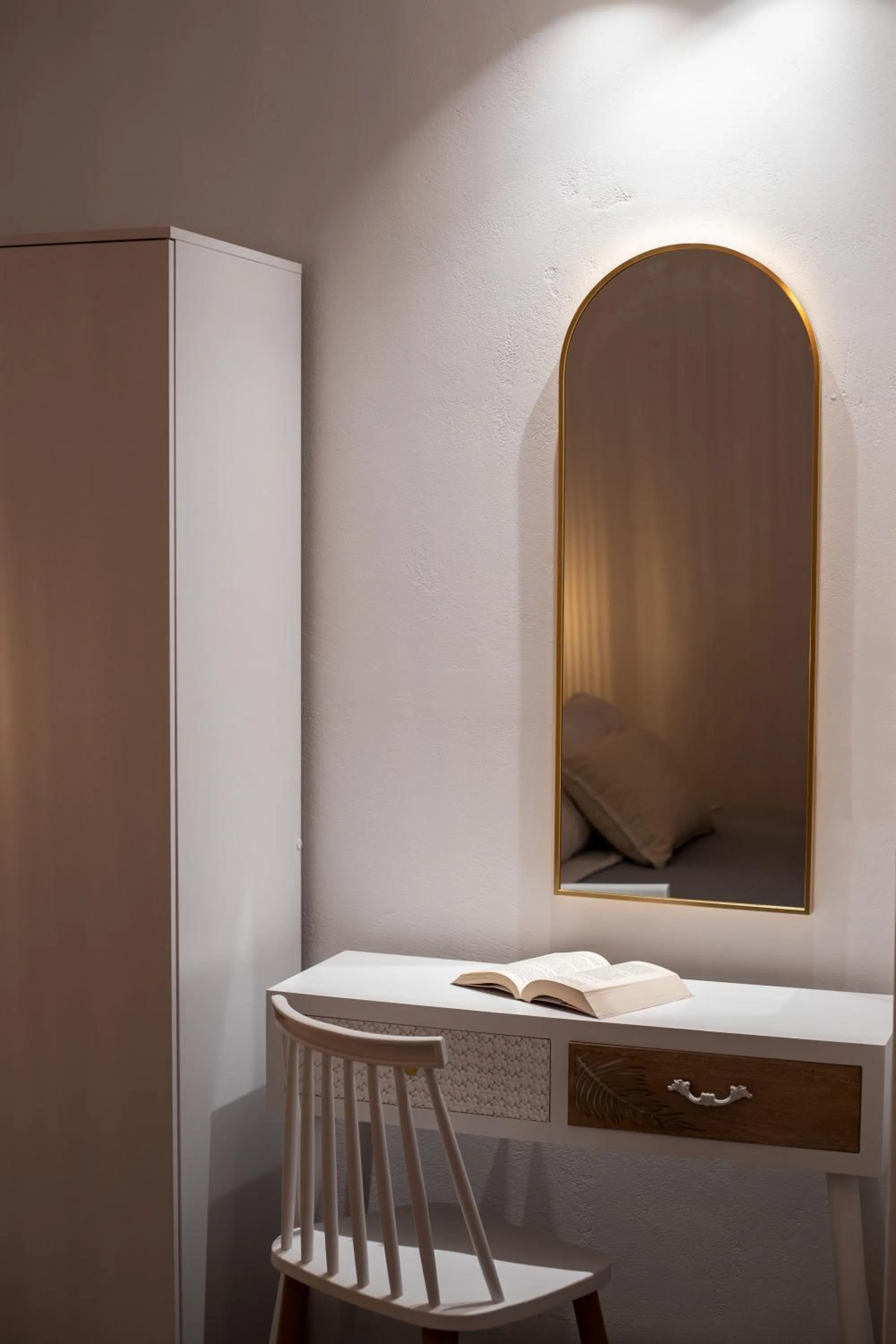 Decorative detail in SantoRossa Luxury Villas