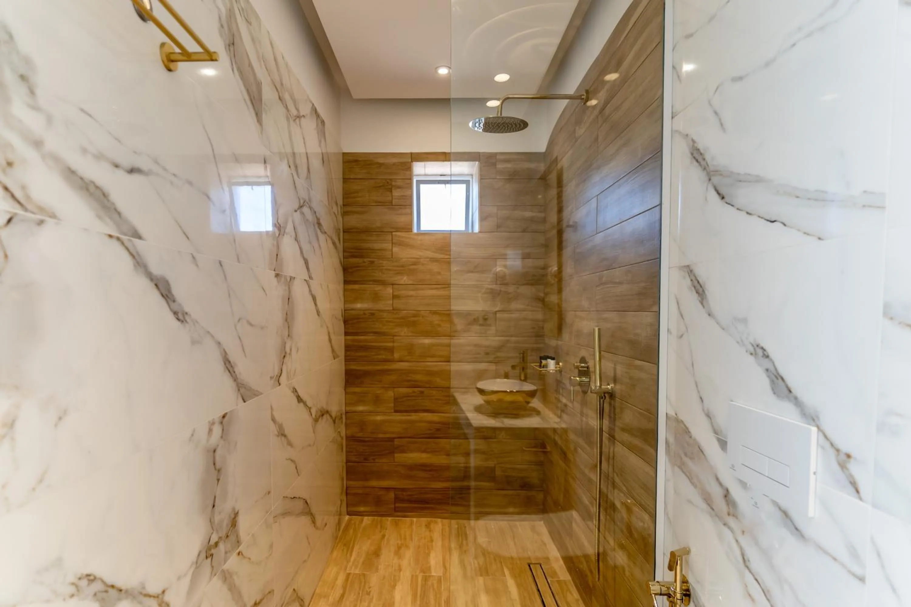 Shower in SantoRossa Luxury Villas