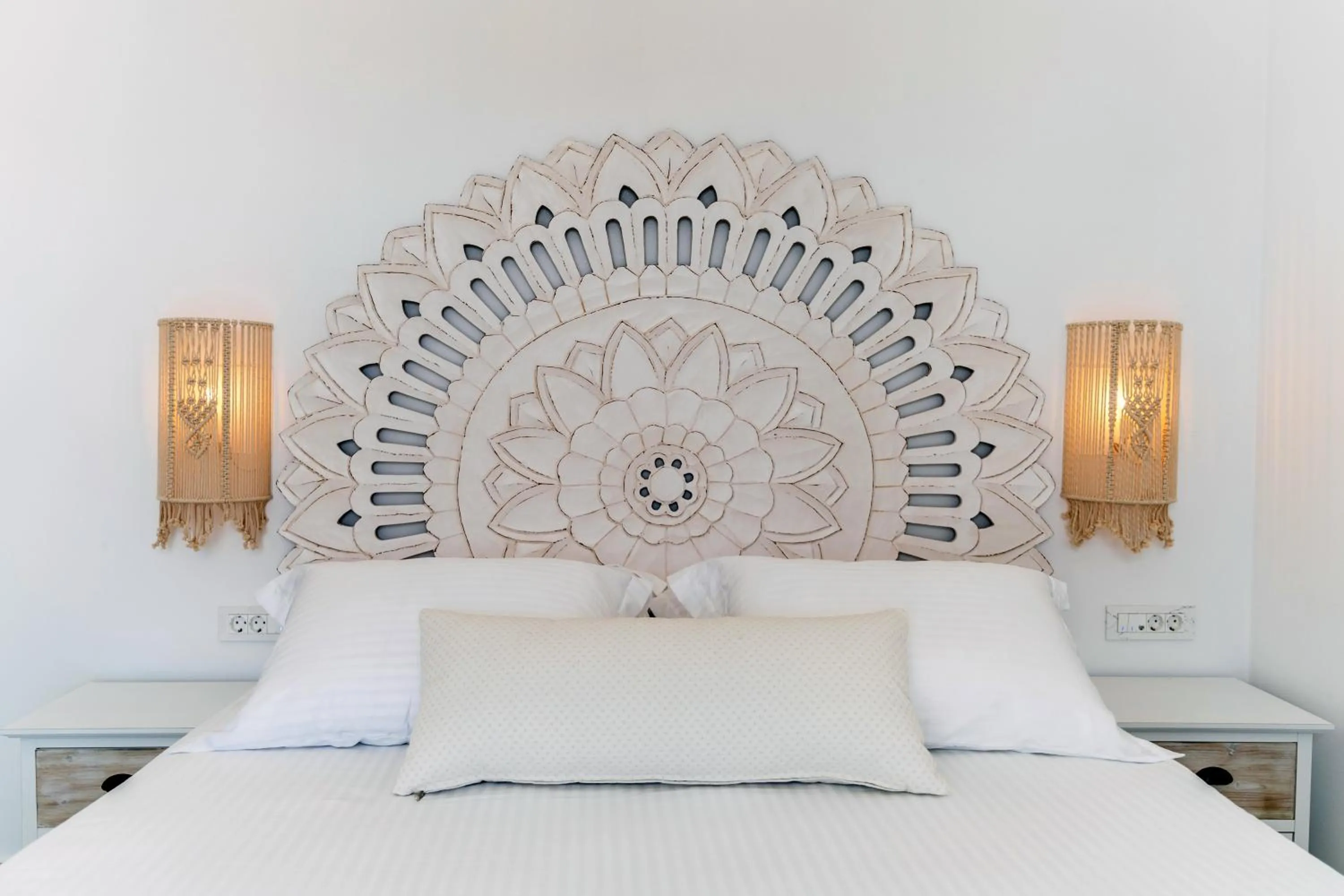 Bed in SantoRossa Luxury Villas