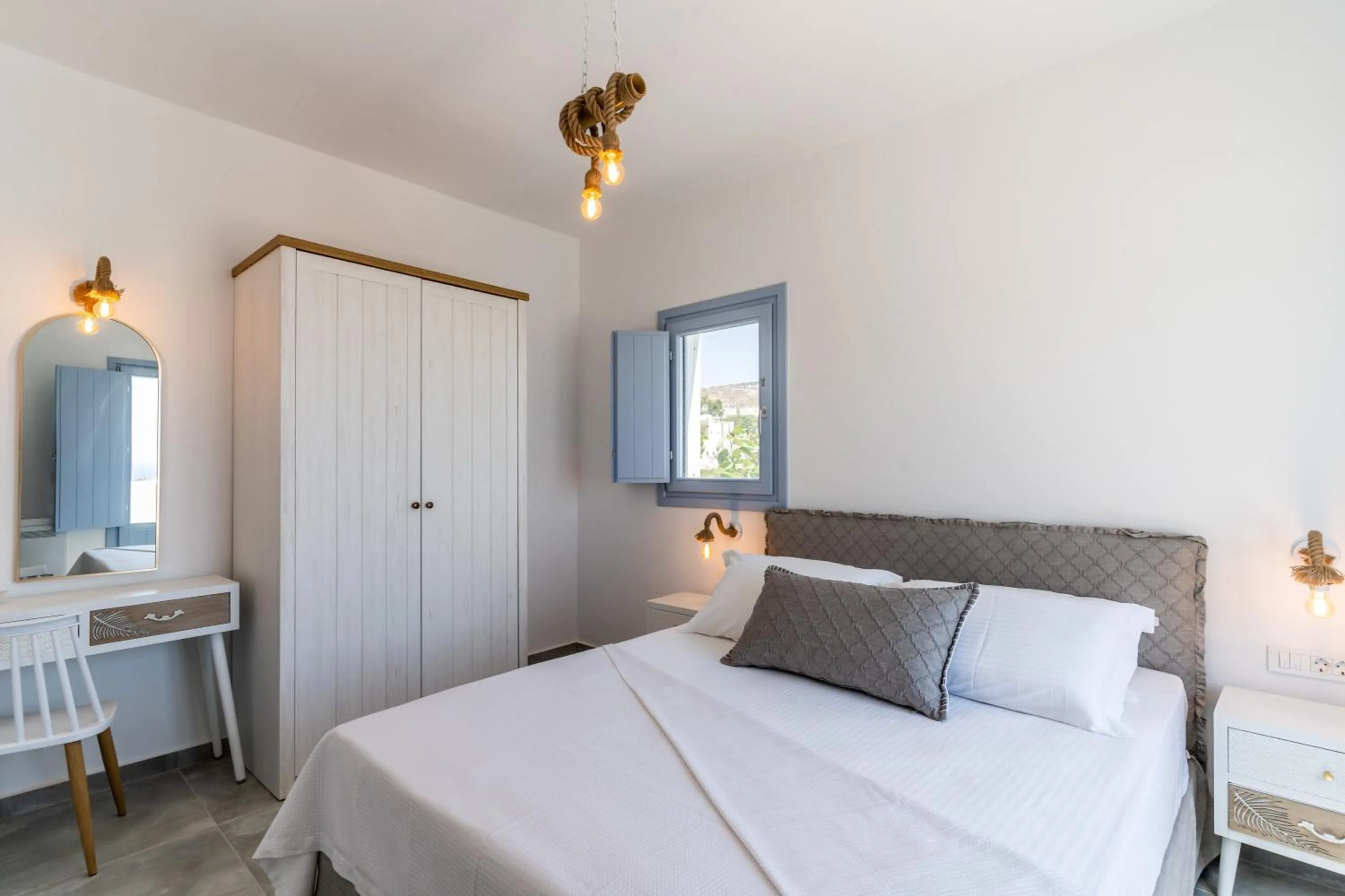 Bed in SantoRossa Luxury Villas