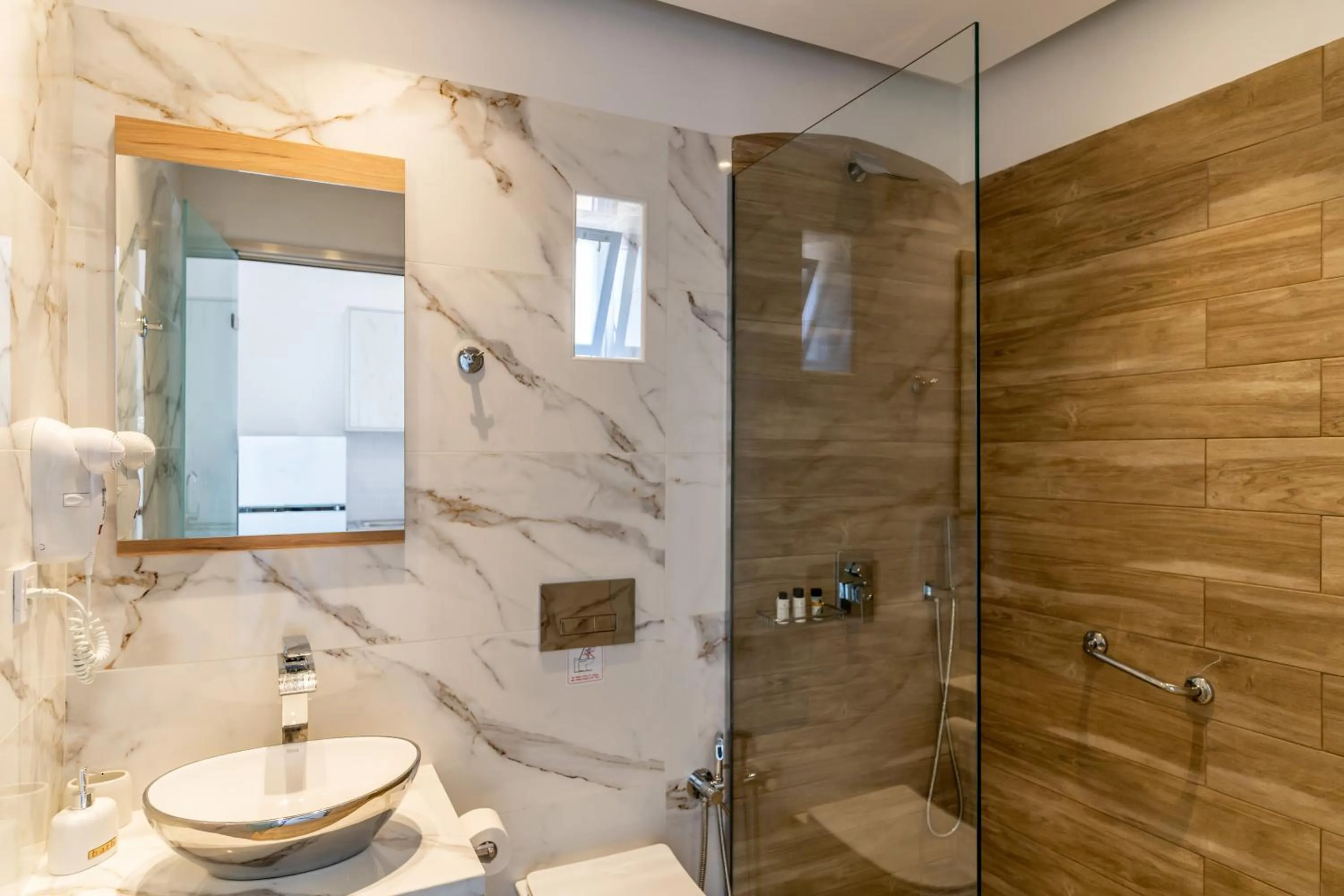 Shower in SantoRossa Luxury Villas