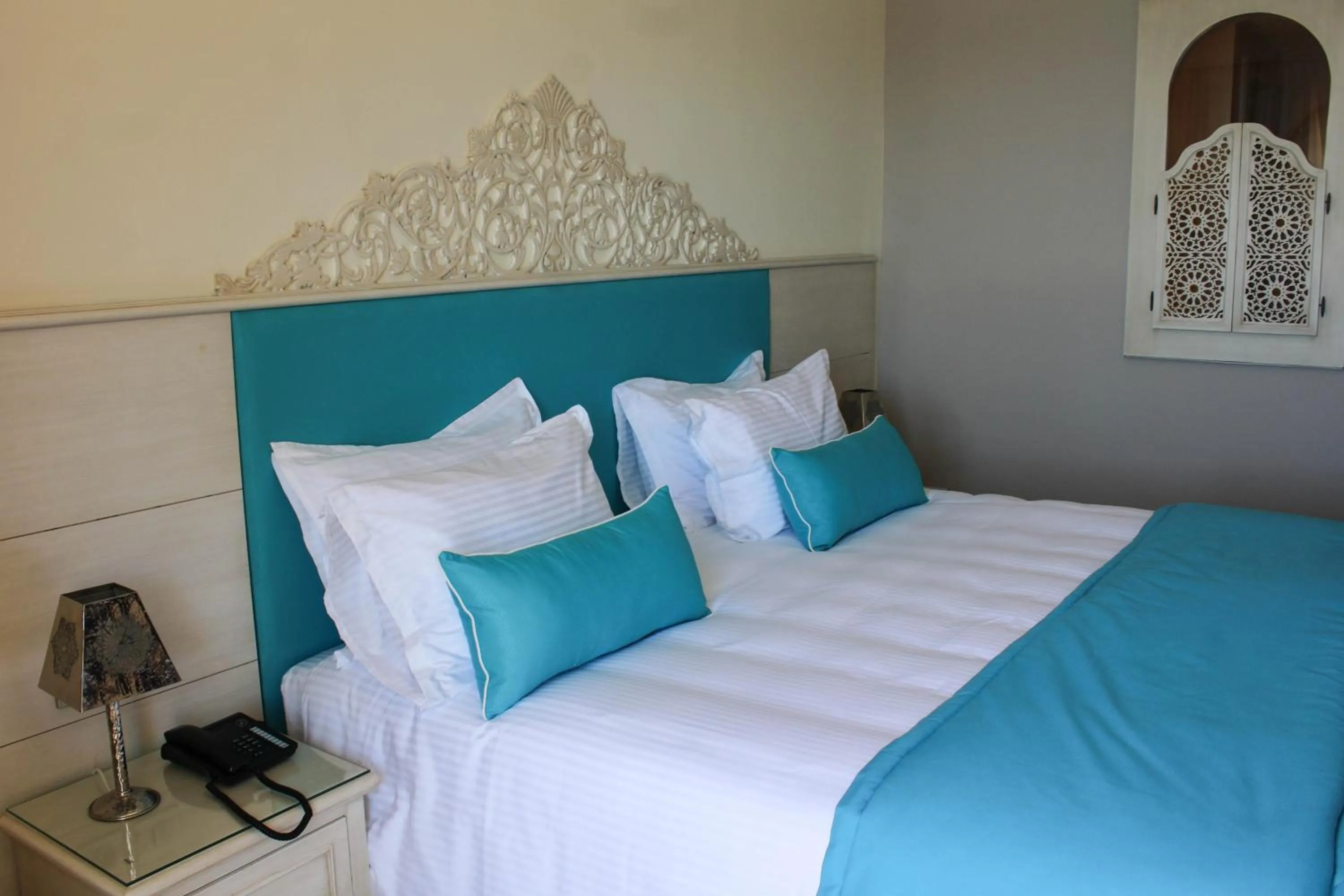 Standard Room 1 King Bed in Royal Tulip Korbous Bay Thalasso & Springs