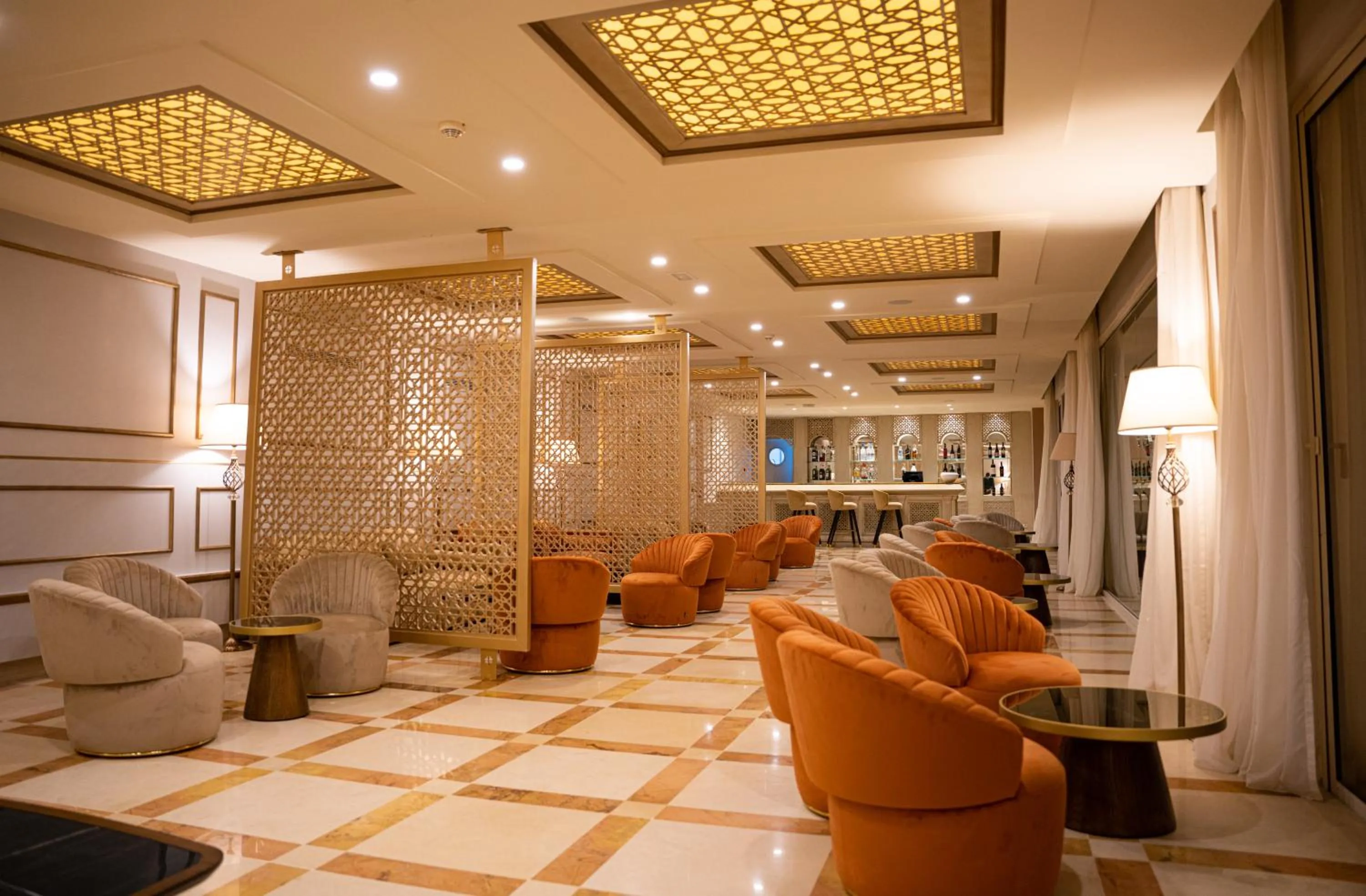 Lounge or bar in Royal Tulip Korbous Bay Thalasso & Springs