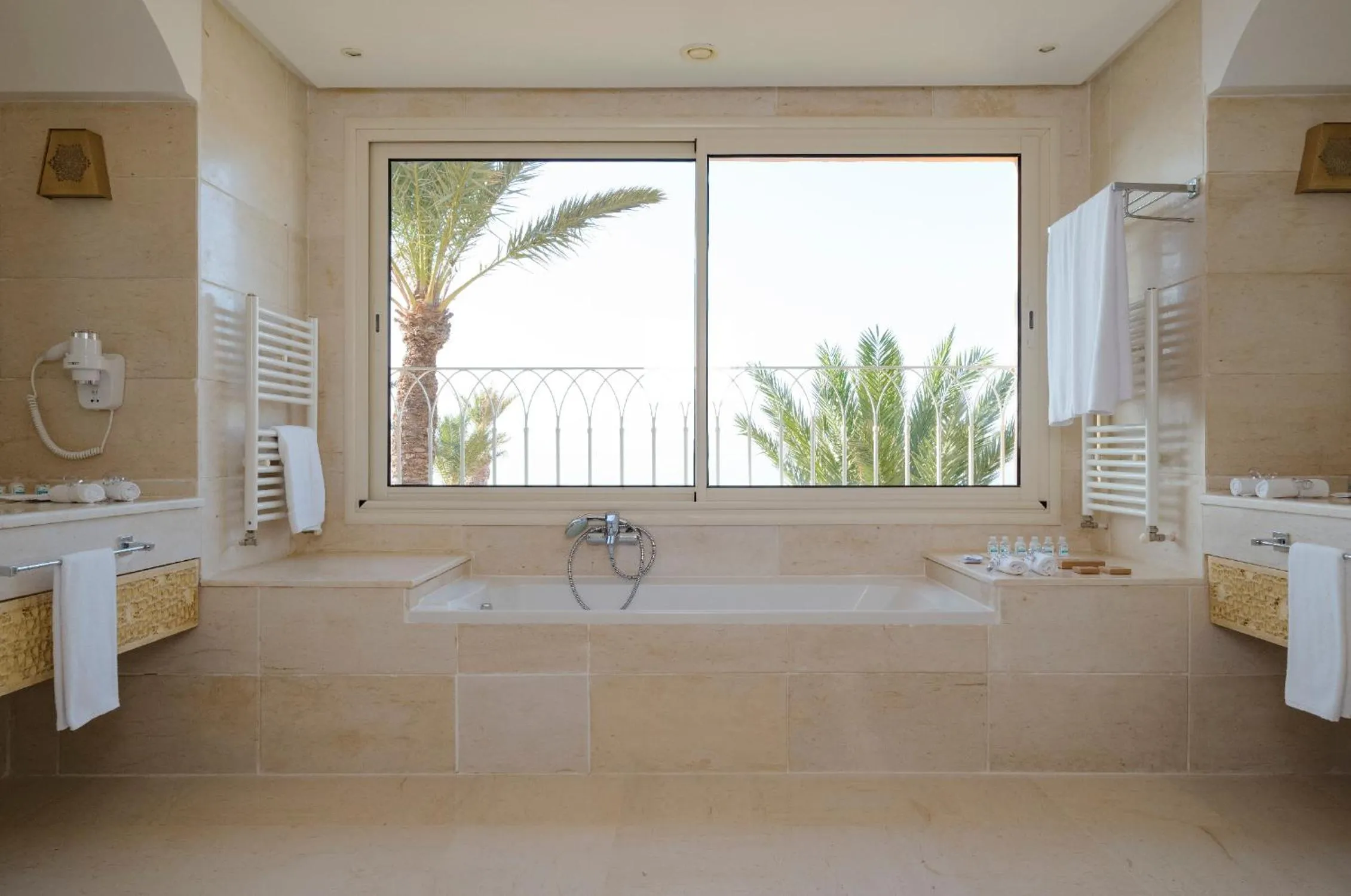 Bathroom in Royal Tulip Korbous Bay Thalasso & Springs