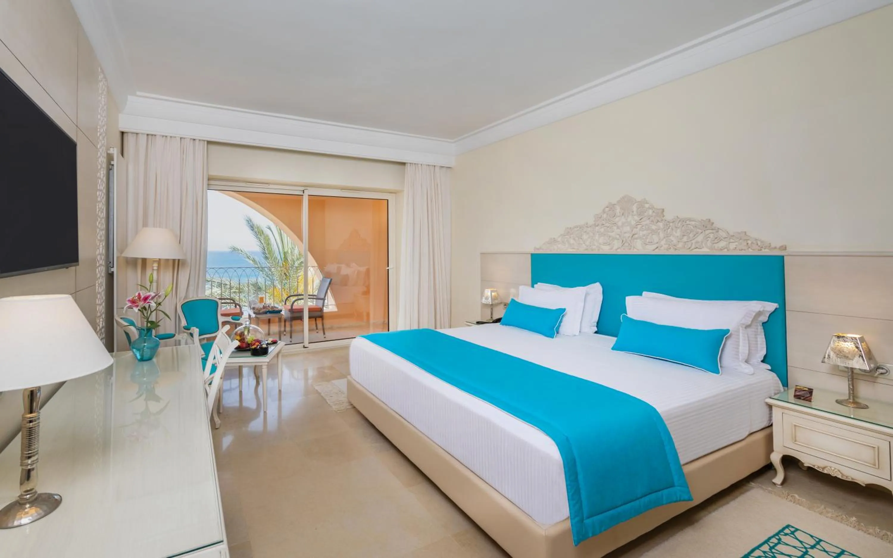 Bedroom, Bed in Royal Tulip Korbous Bay Thalasso & Springs