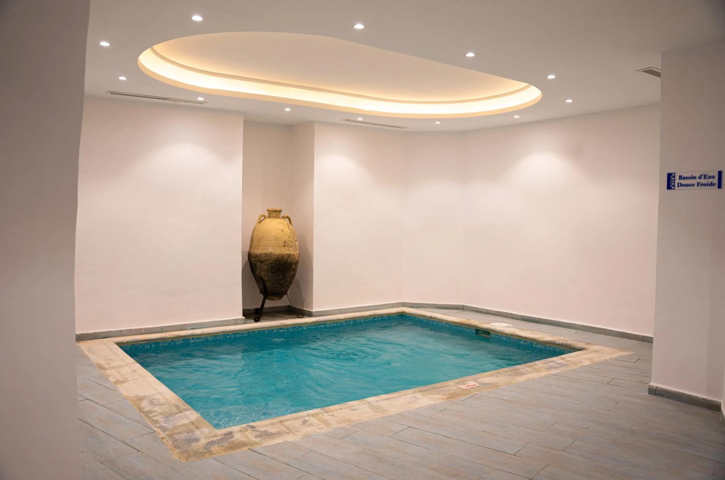 Swimming pool in Royal Tulip Korbous Bay Thalasso & Springs