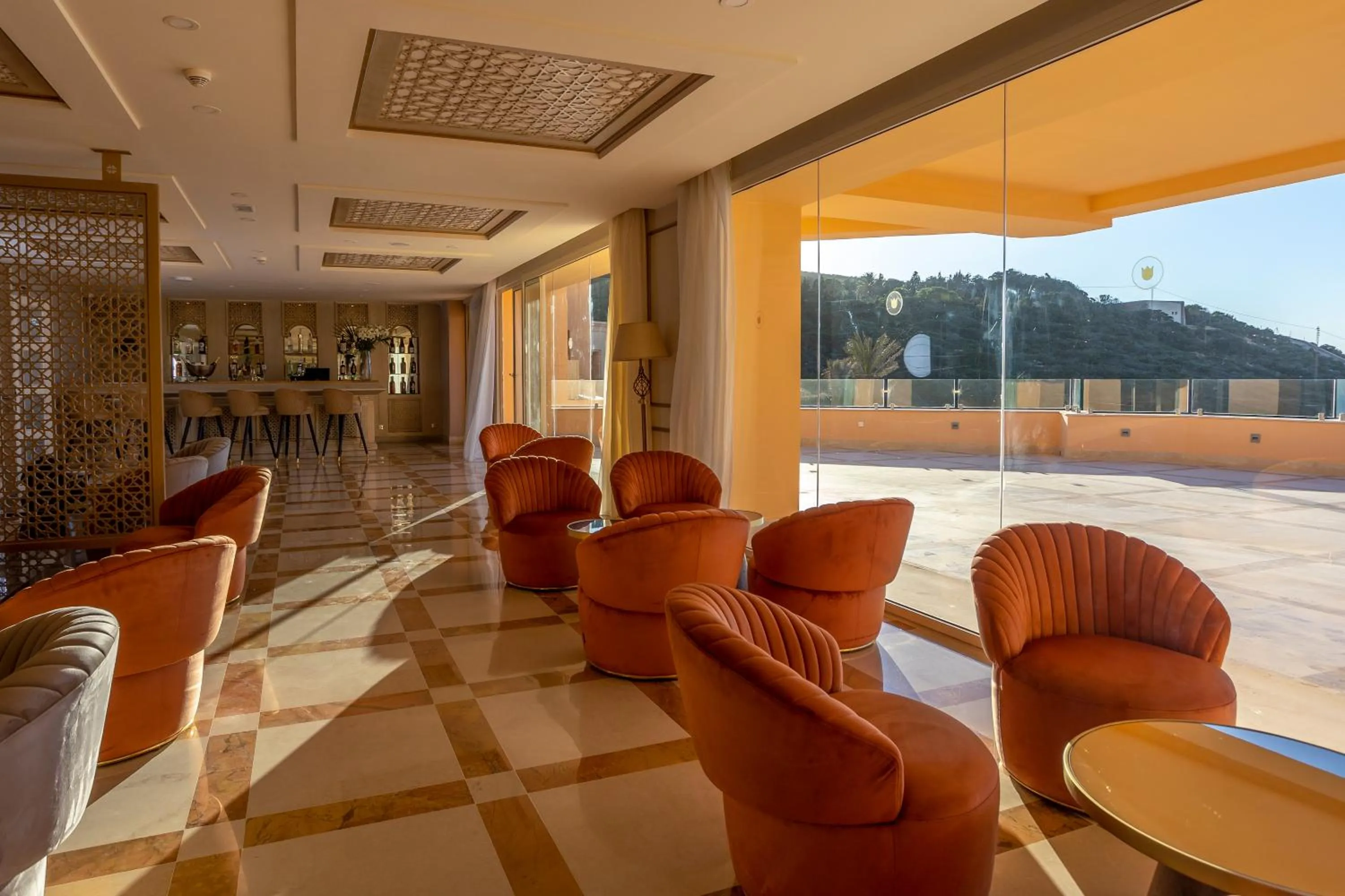 Lounge or bar in Royal Tulip Korbous Bay Thalasso & Springs