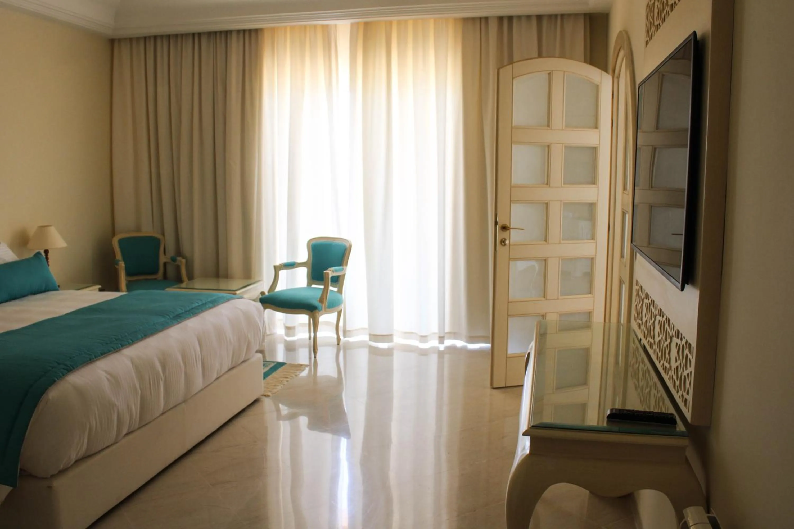 Bedroom, Bed in Royal Tulip Korbous Bay Thalasso & Springs