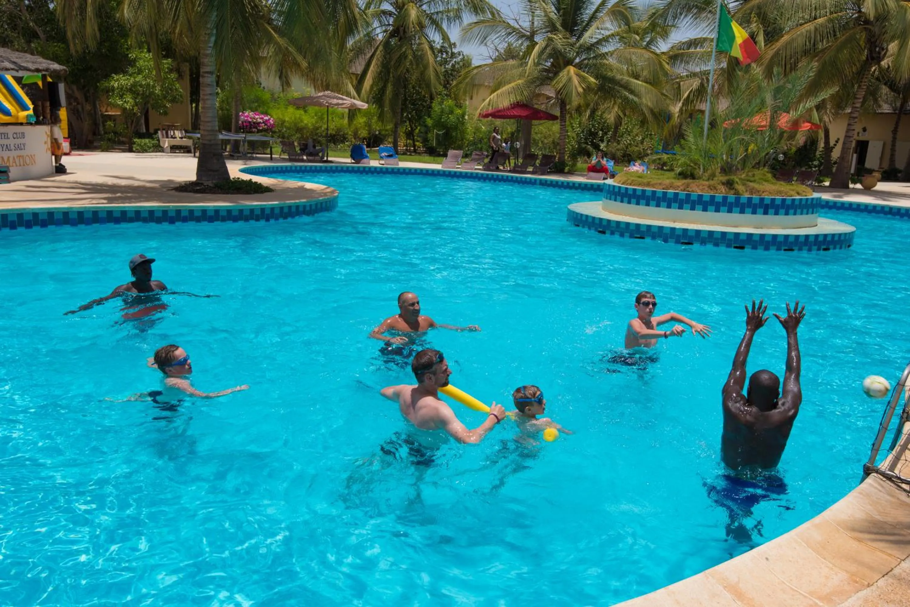 Swimming pool in Royal Saly