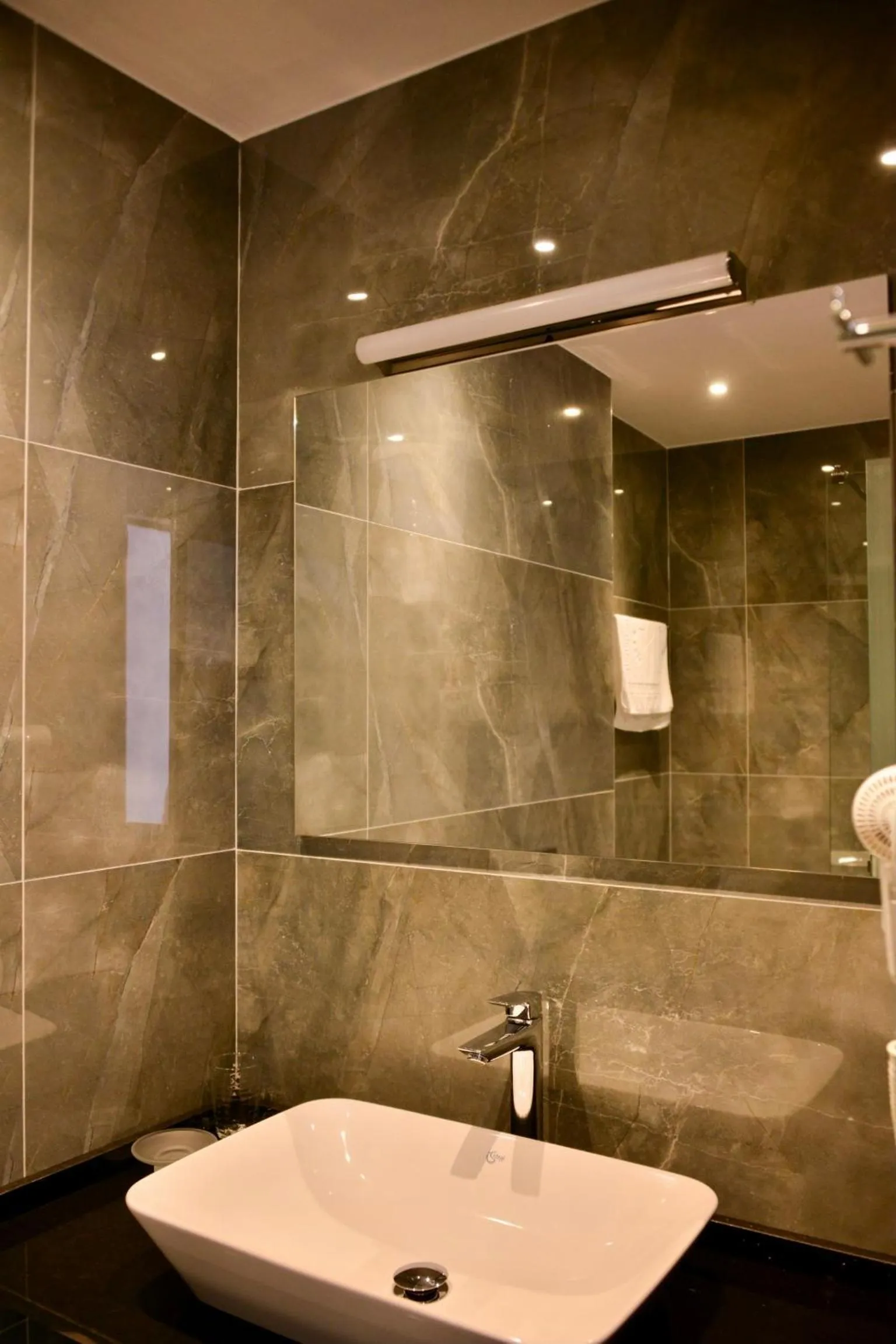 Bathroom in Hotel Nertili