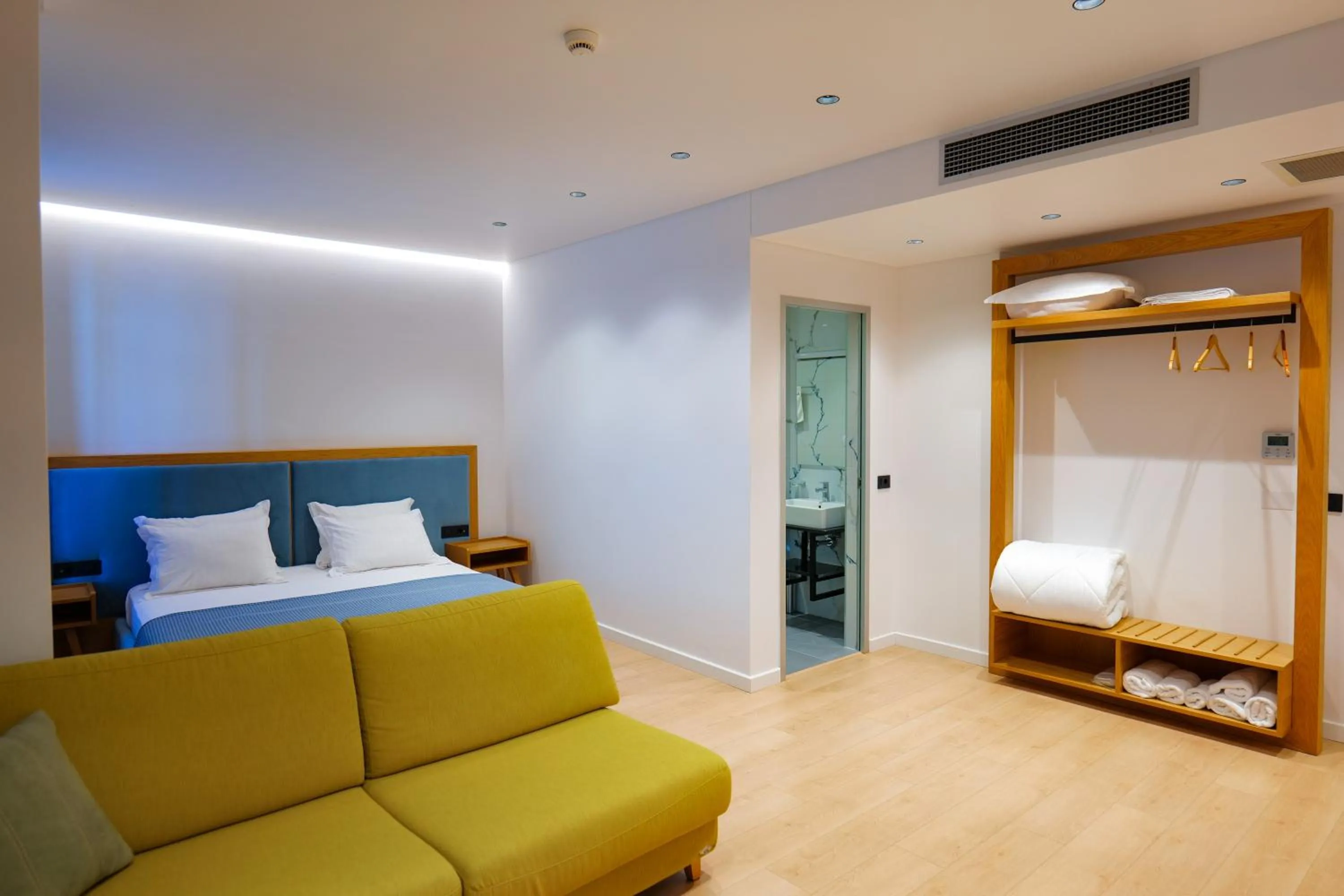 Bedroom, Bed in Hotel Nertili