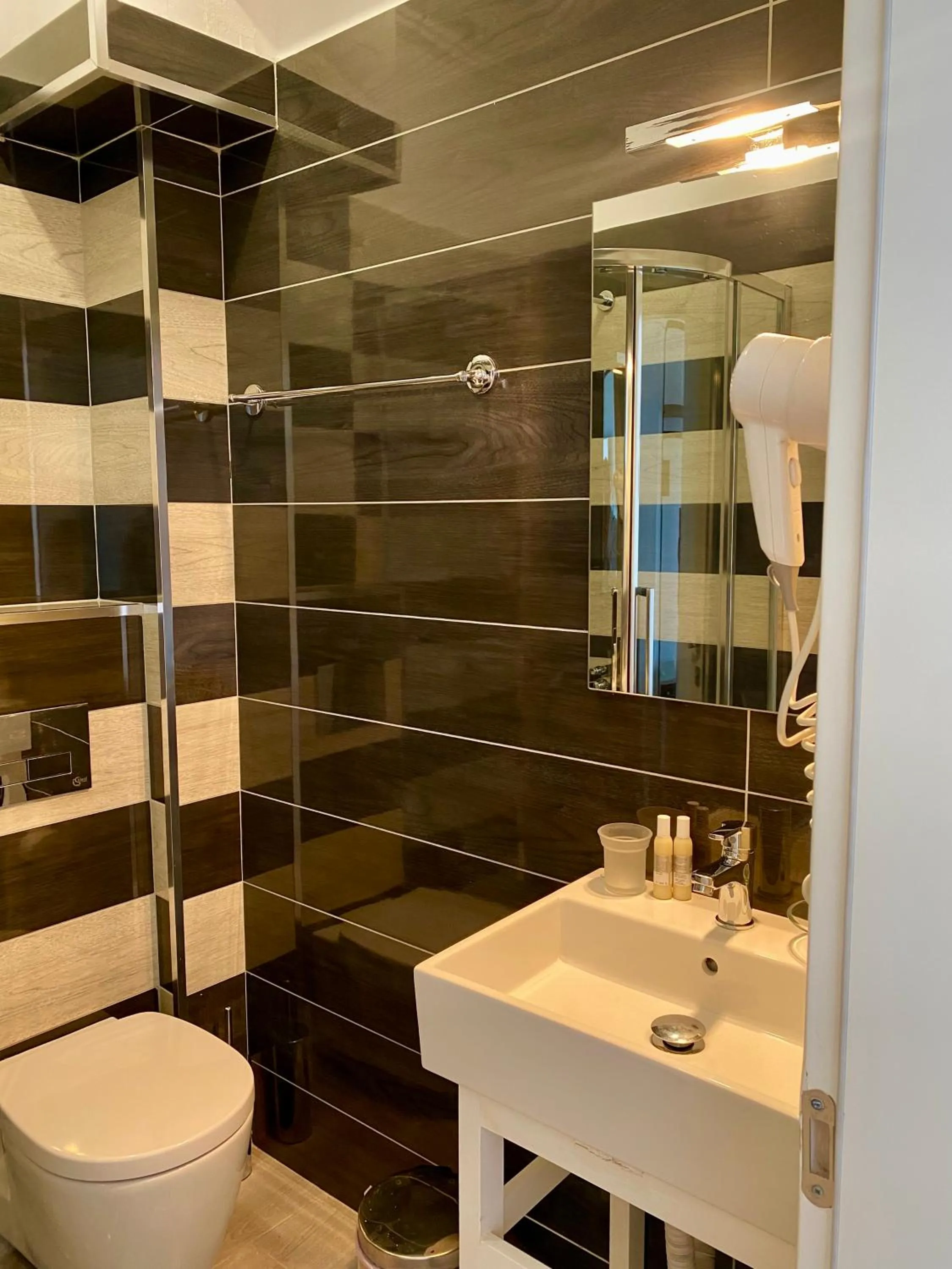 Bathroom in Hotel Nertili