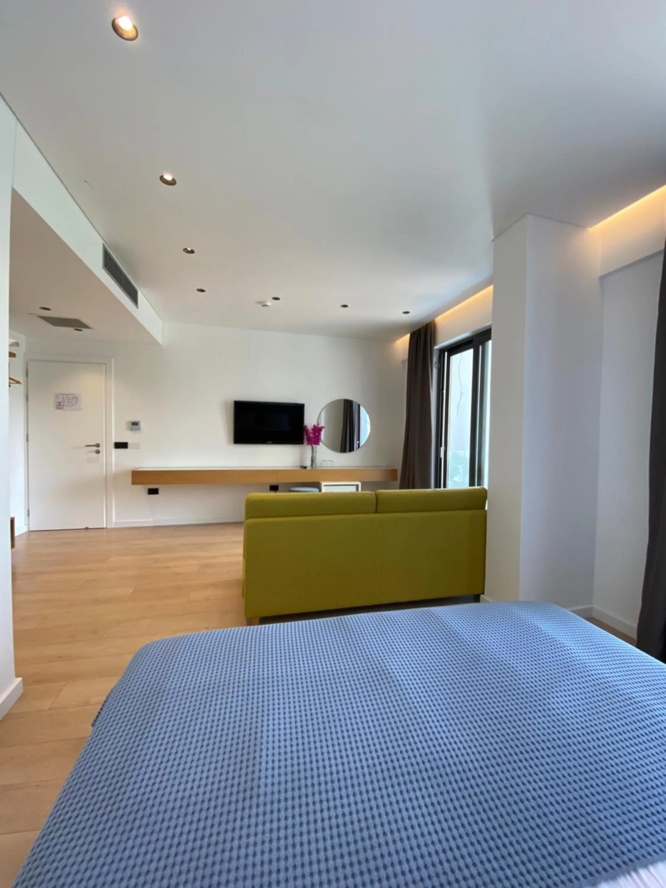 Photo of the whole room, Bed in Hotel Nertili