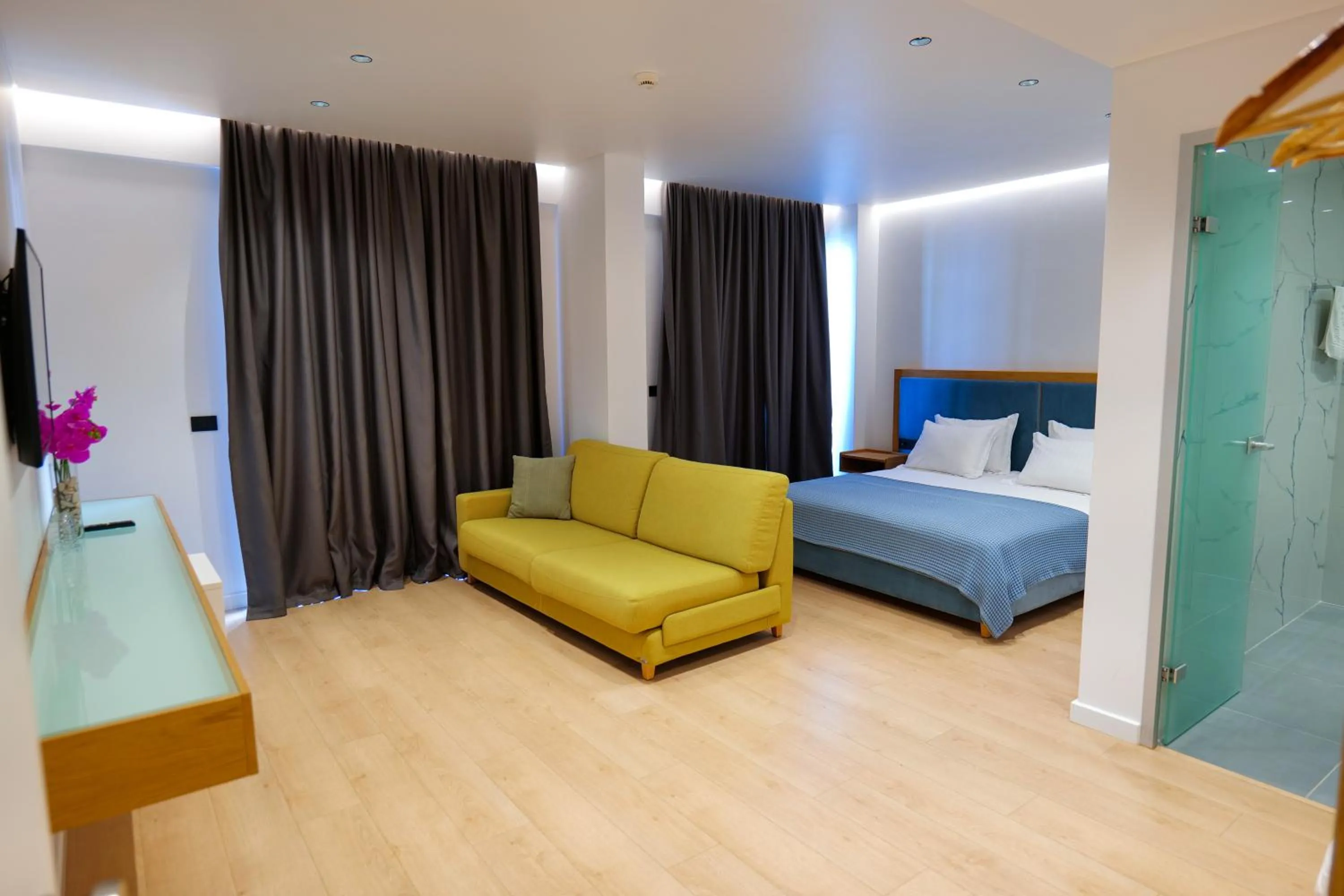 Bedroom, Bed in Hotel Nertili