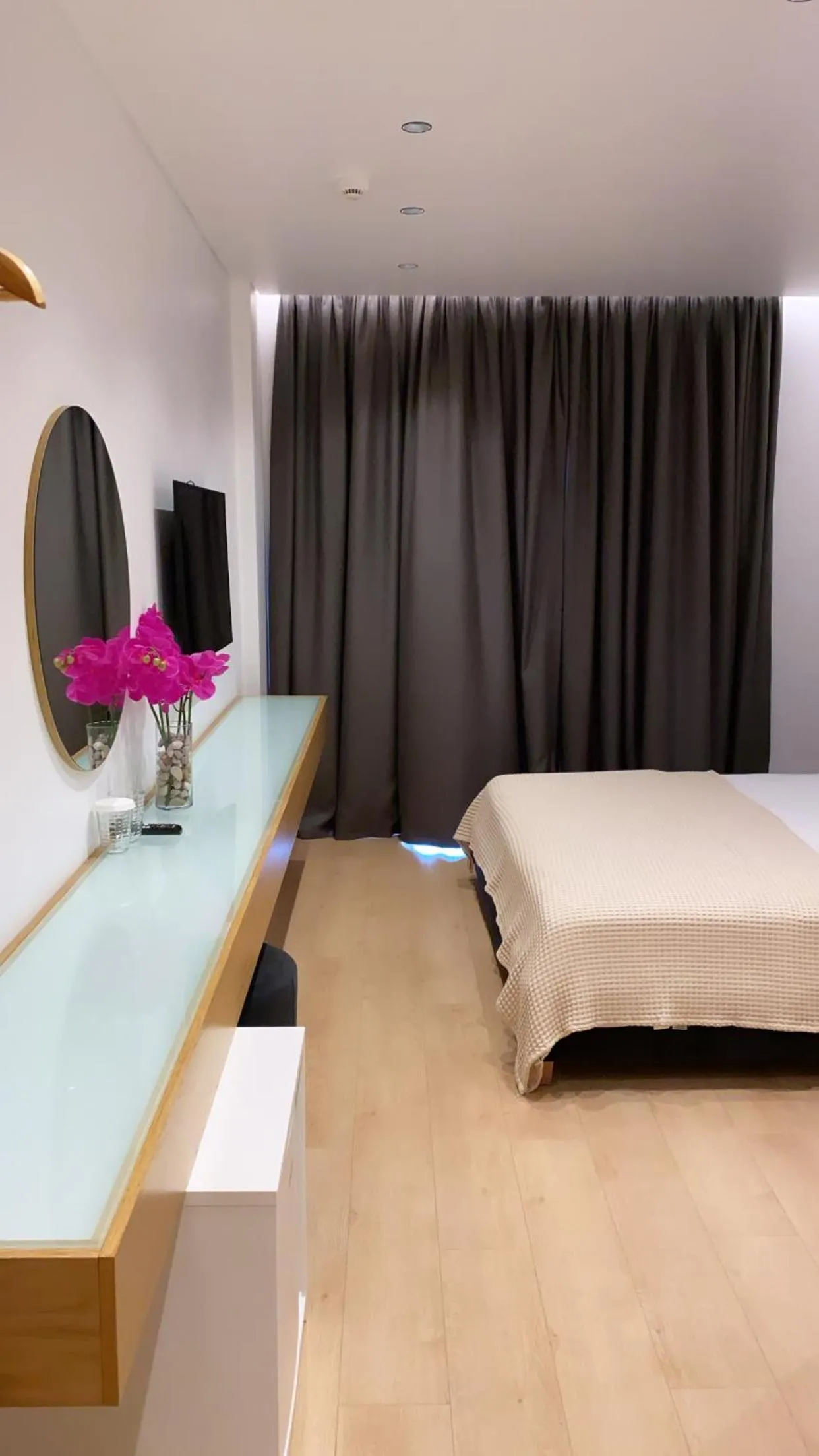 Photo of the whole room, Bed in Hotel Nertili