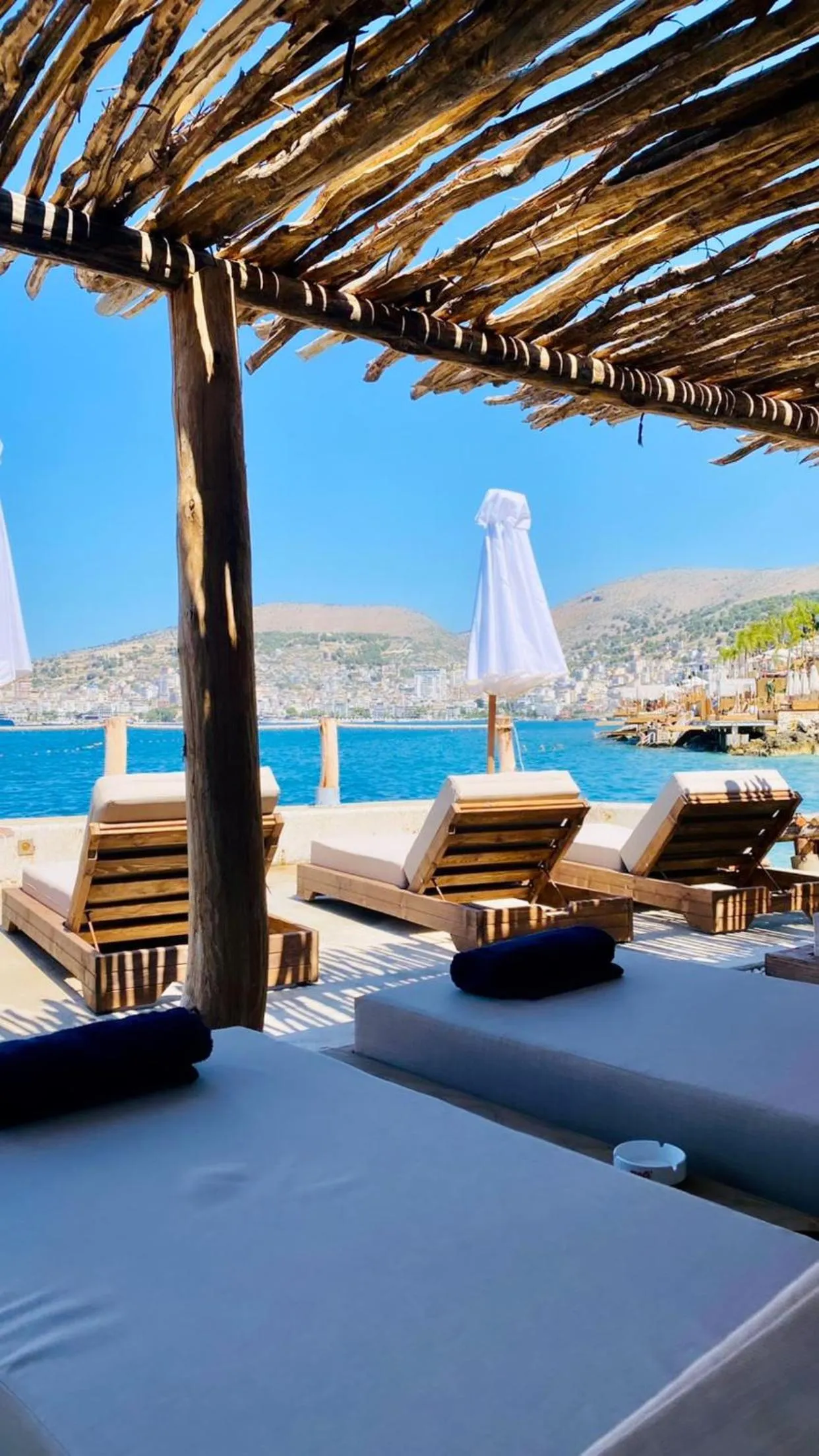 Day in Hotel Nertili