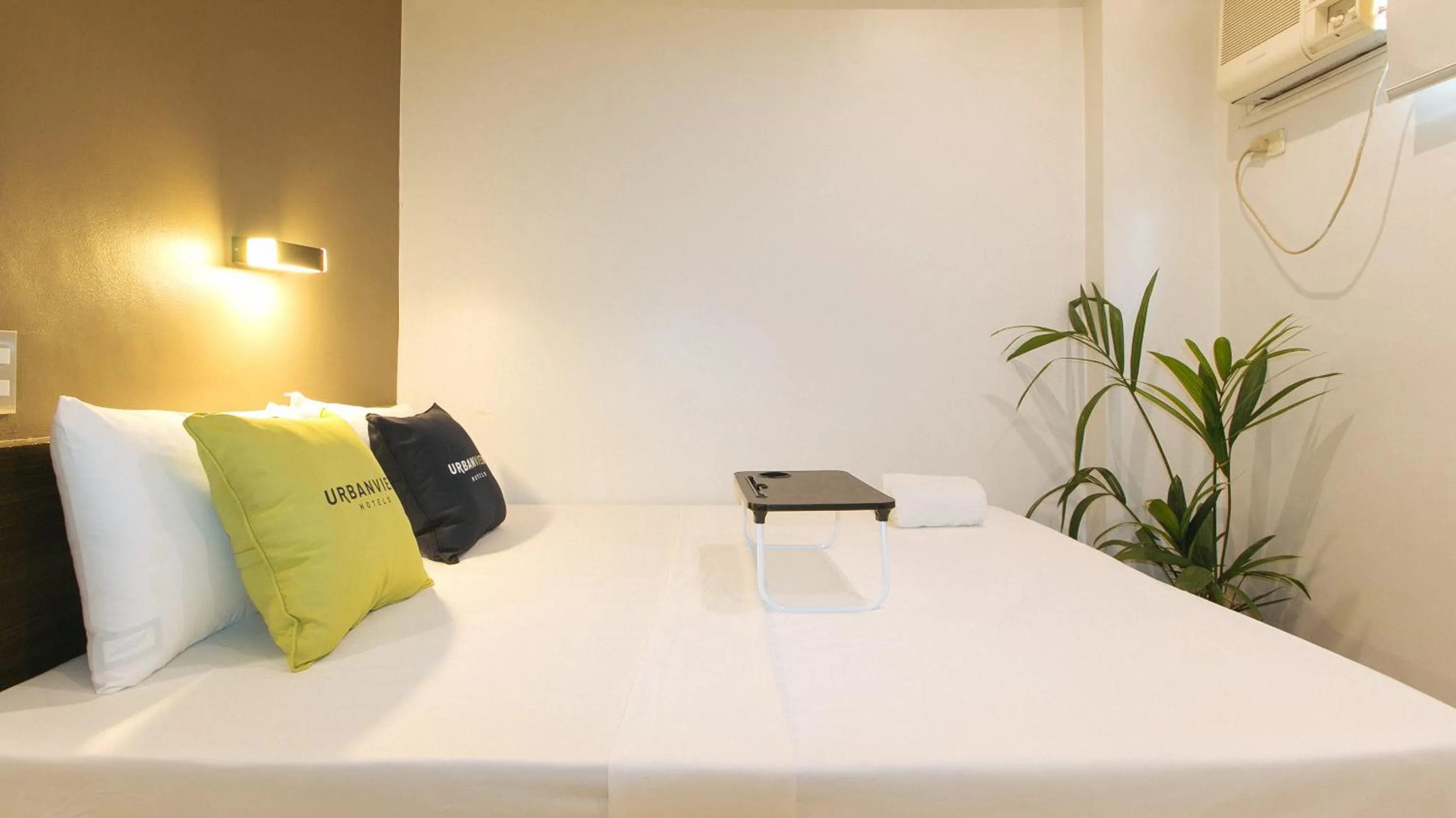 Bed in UrbanView at San Antonio's Place Sampaloc Manila