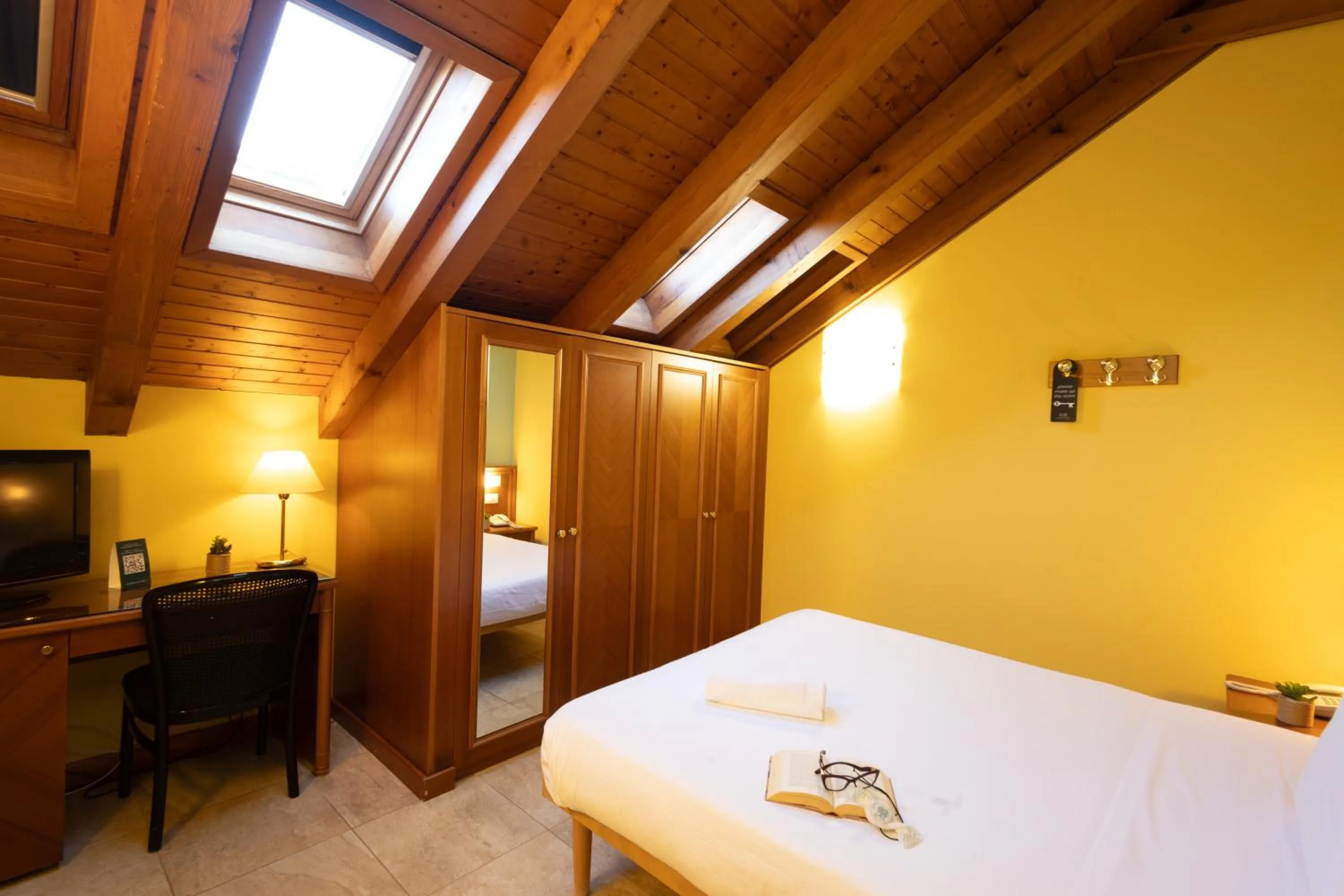 Bed in LVG Hotel Collection - Belvedere San Gottardo