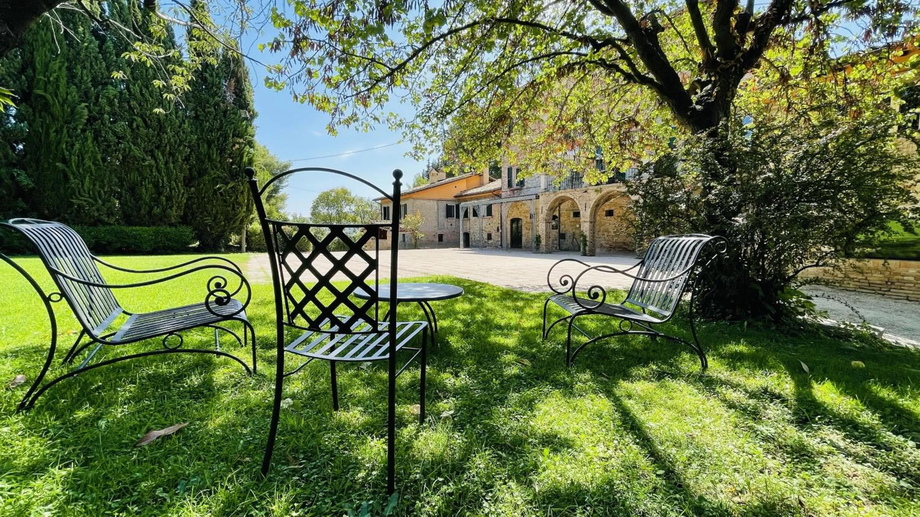 Garden in B&B Villa Dei Priori