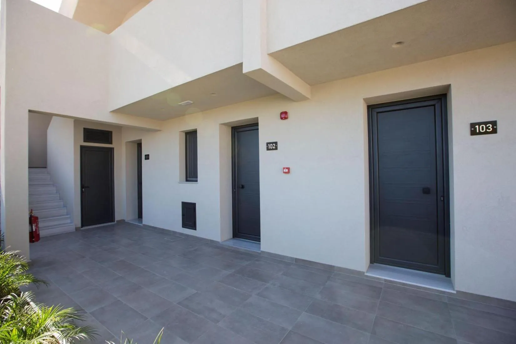 Facade/entrance in DeLight Luxury Rooms