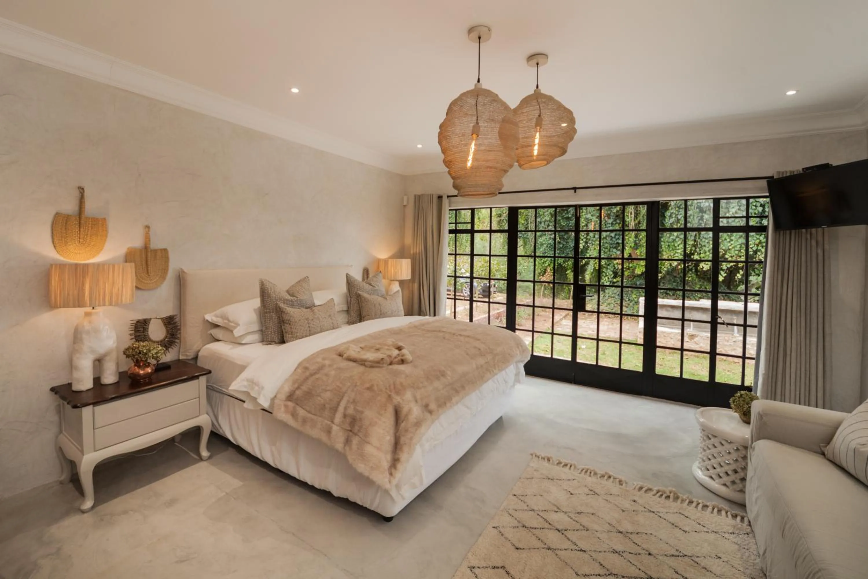 Photo of the whole room, Bed in Viewpoint Estate Accommodation