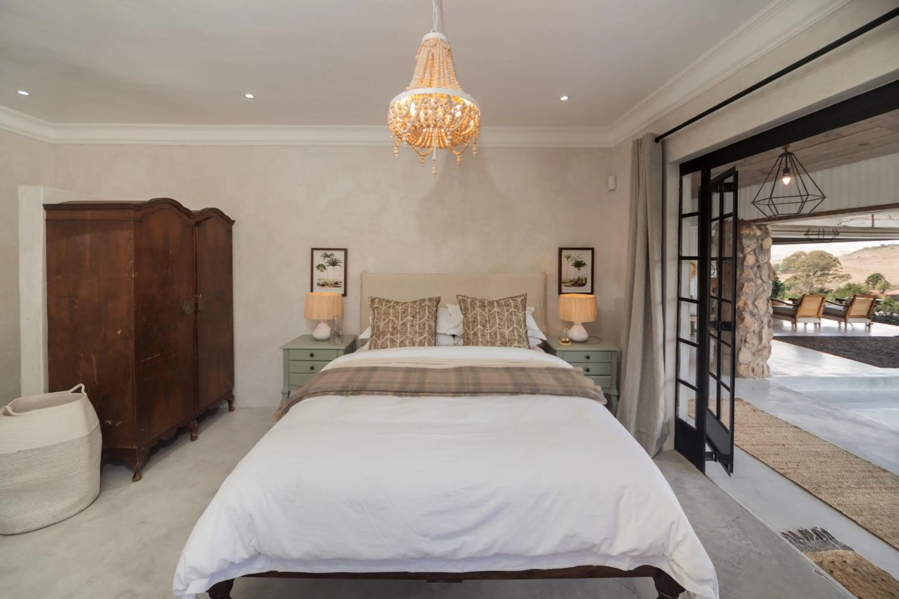 Photo of the whole room, Bed in Viewpoint Estate Accommodation