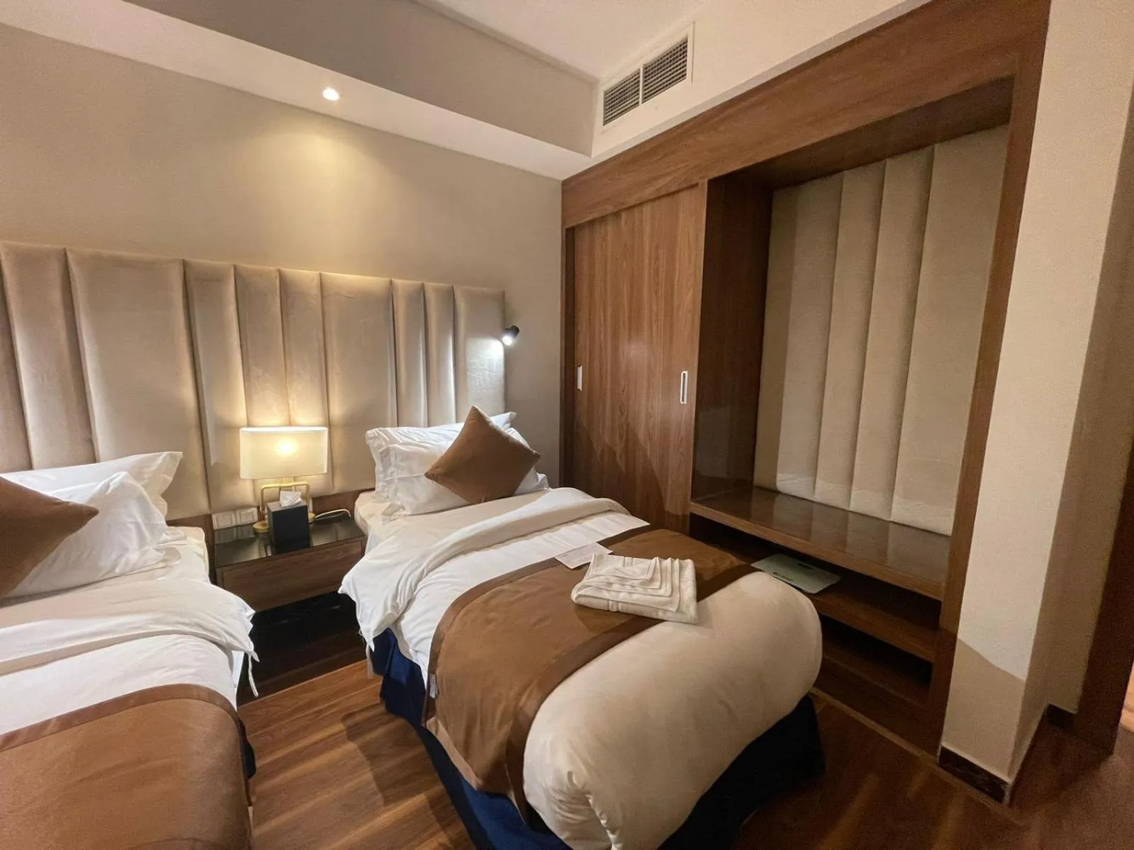 Bed in Smayah Residence Hotel - Riyadh Convention & Exhibition center