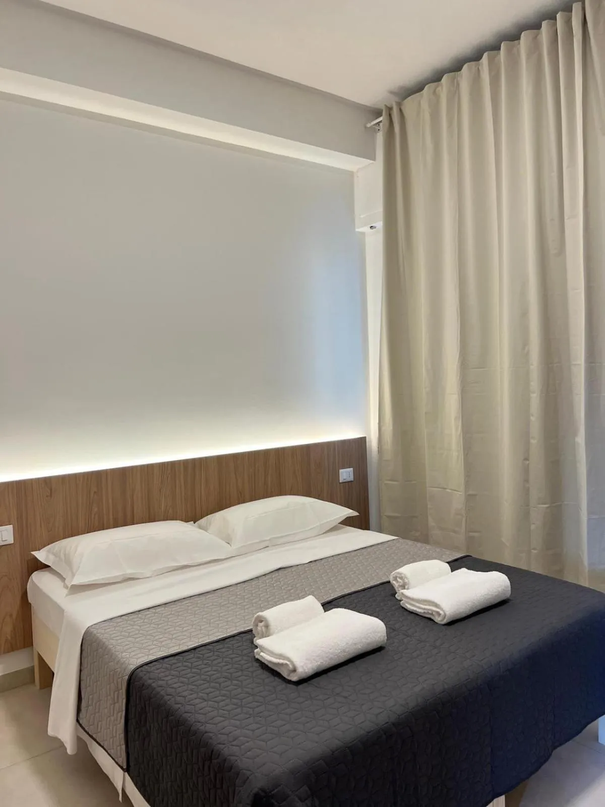 Photo of the whole room, Bed in Hotel Brivio