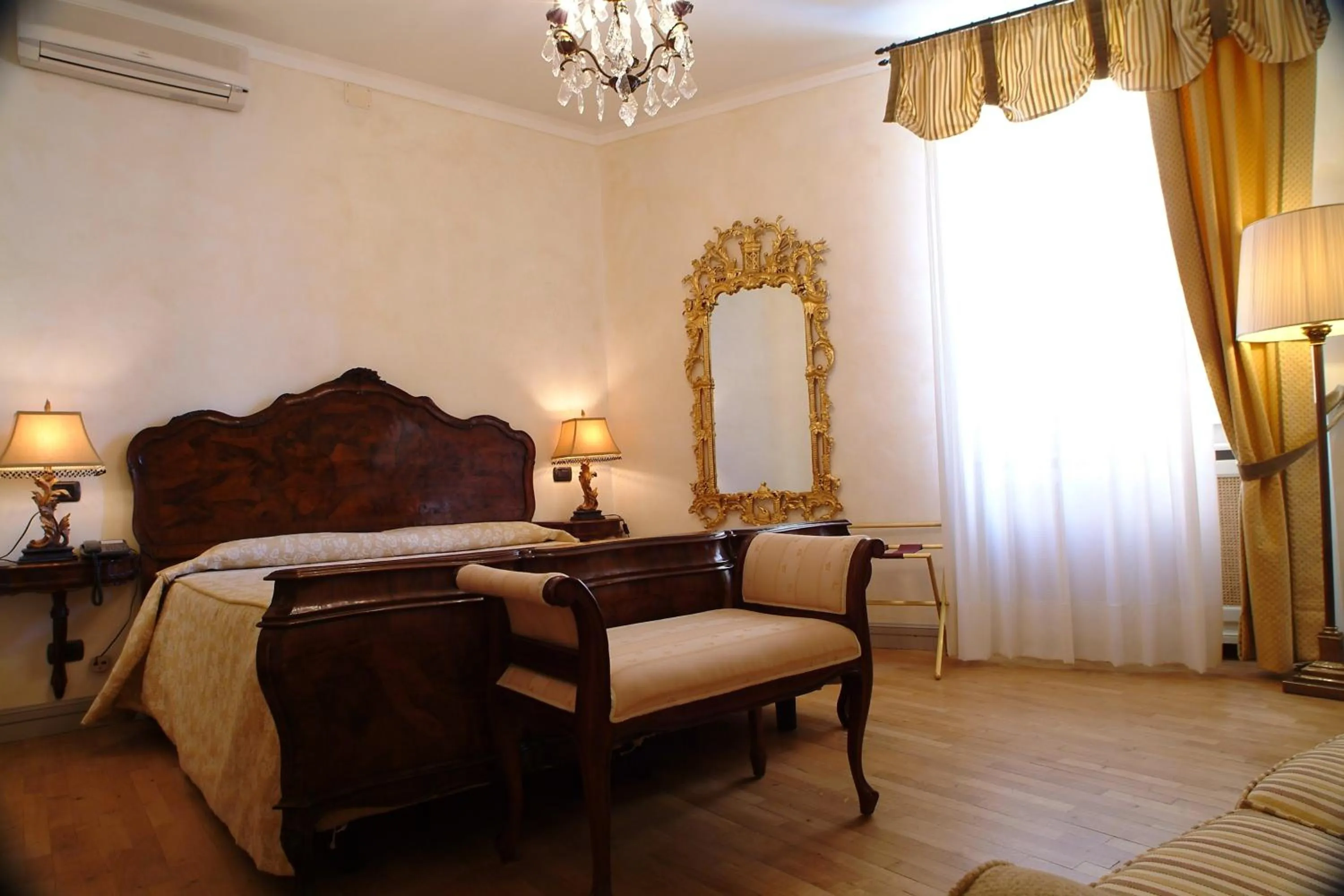 Decorative detail, Bed in Hotel Posta