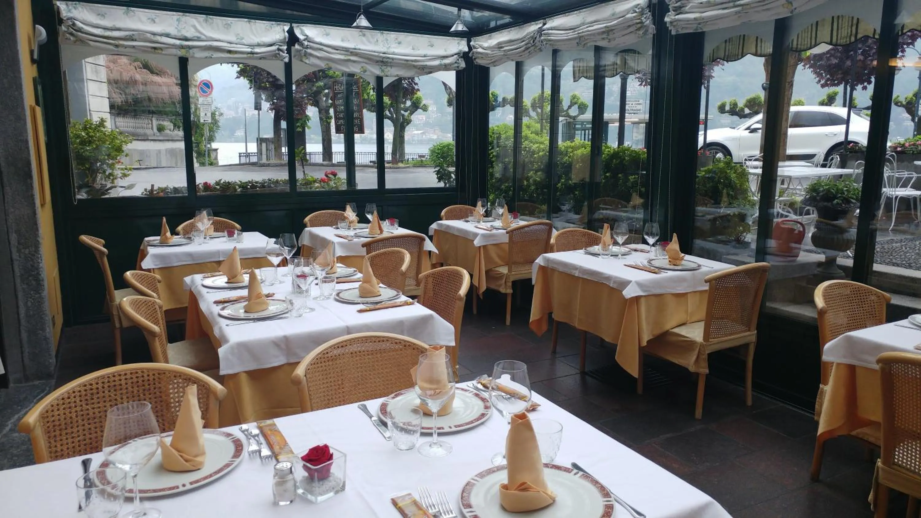 Restaurant/places to eat in Hotel Posta