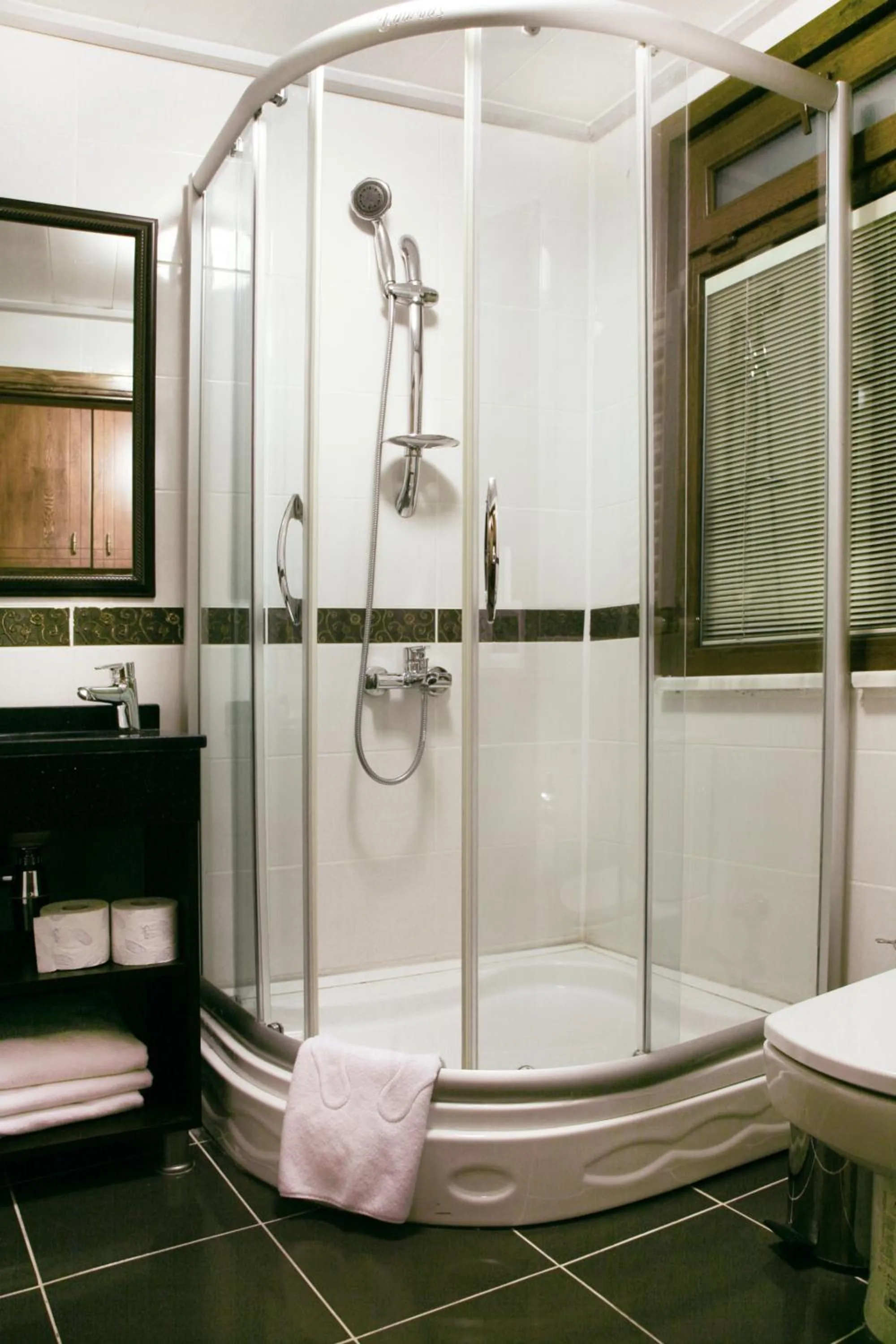 Bathroom in Sultanahmet Suites