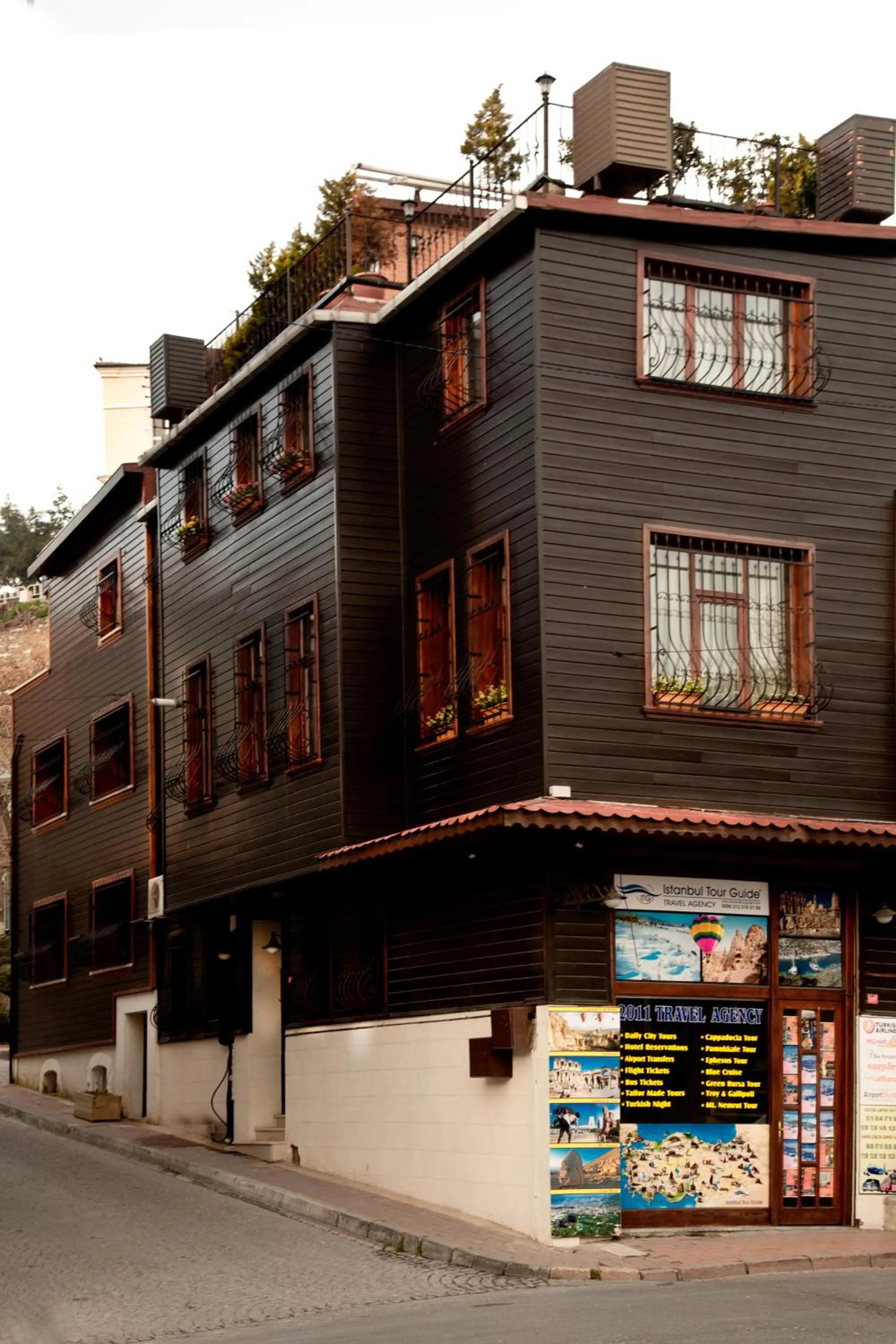 Facade/entrance in Sultanahmet Suites