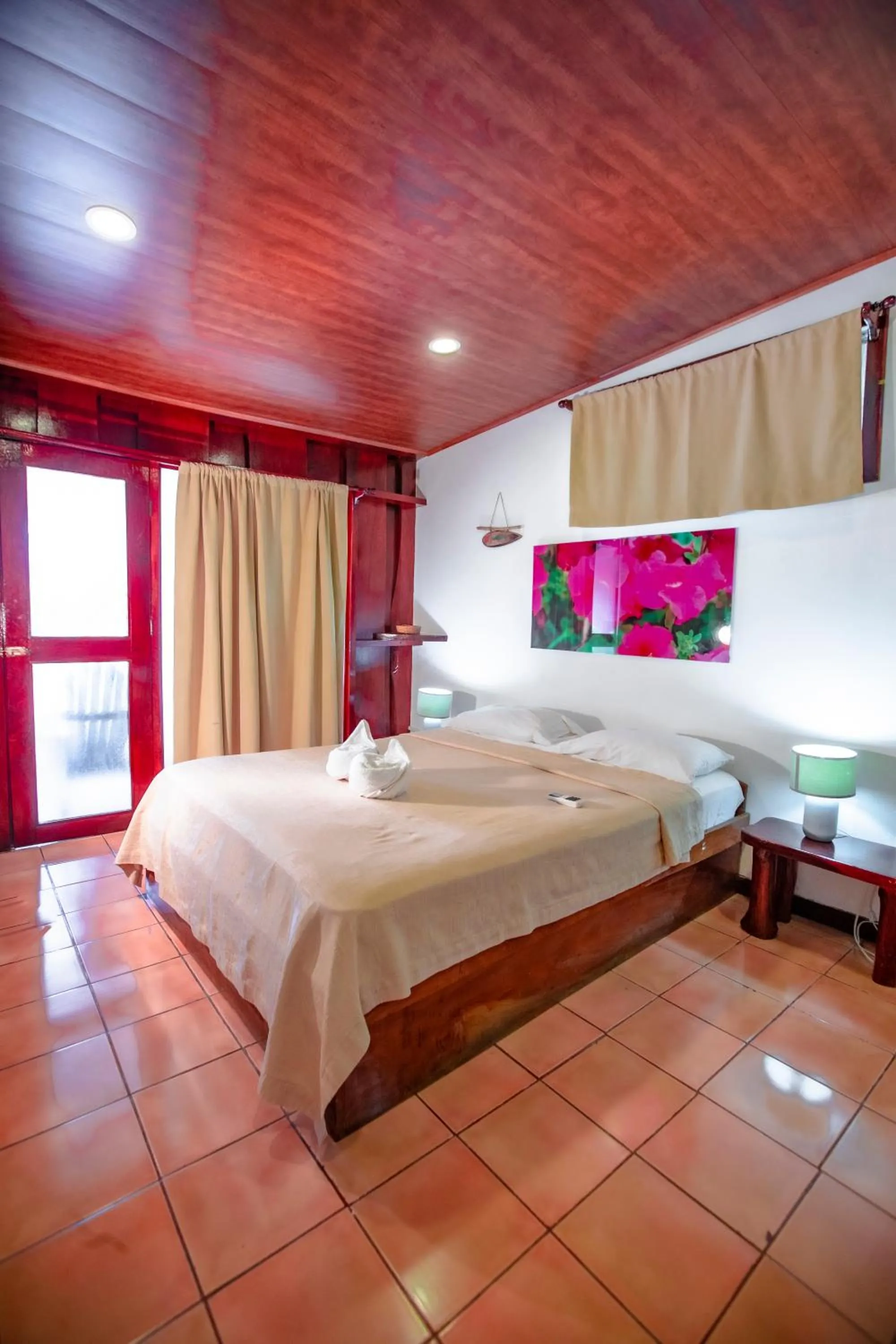 Bed in Hotel El Jardin