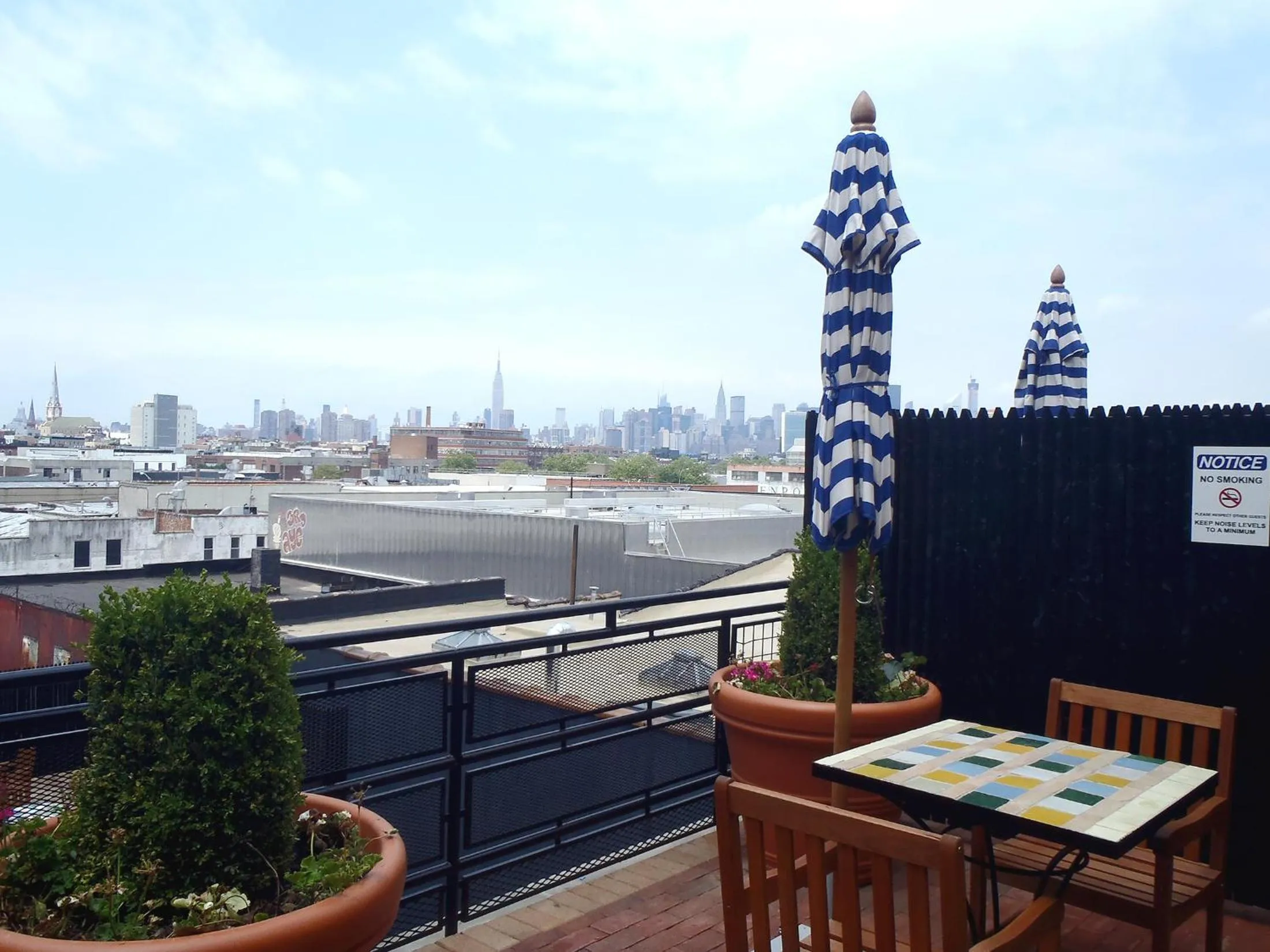 Balcony/Terrace in Henry Norman Hotel