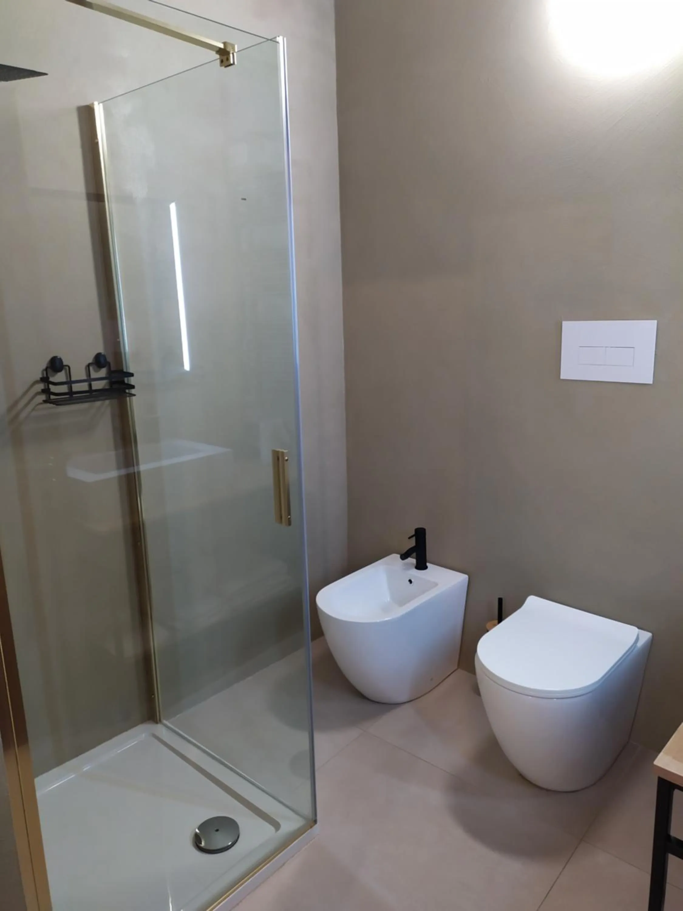 Shower in Villa Scaduto Residence