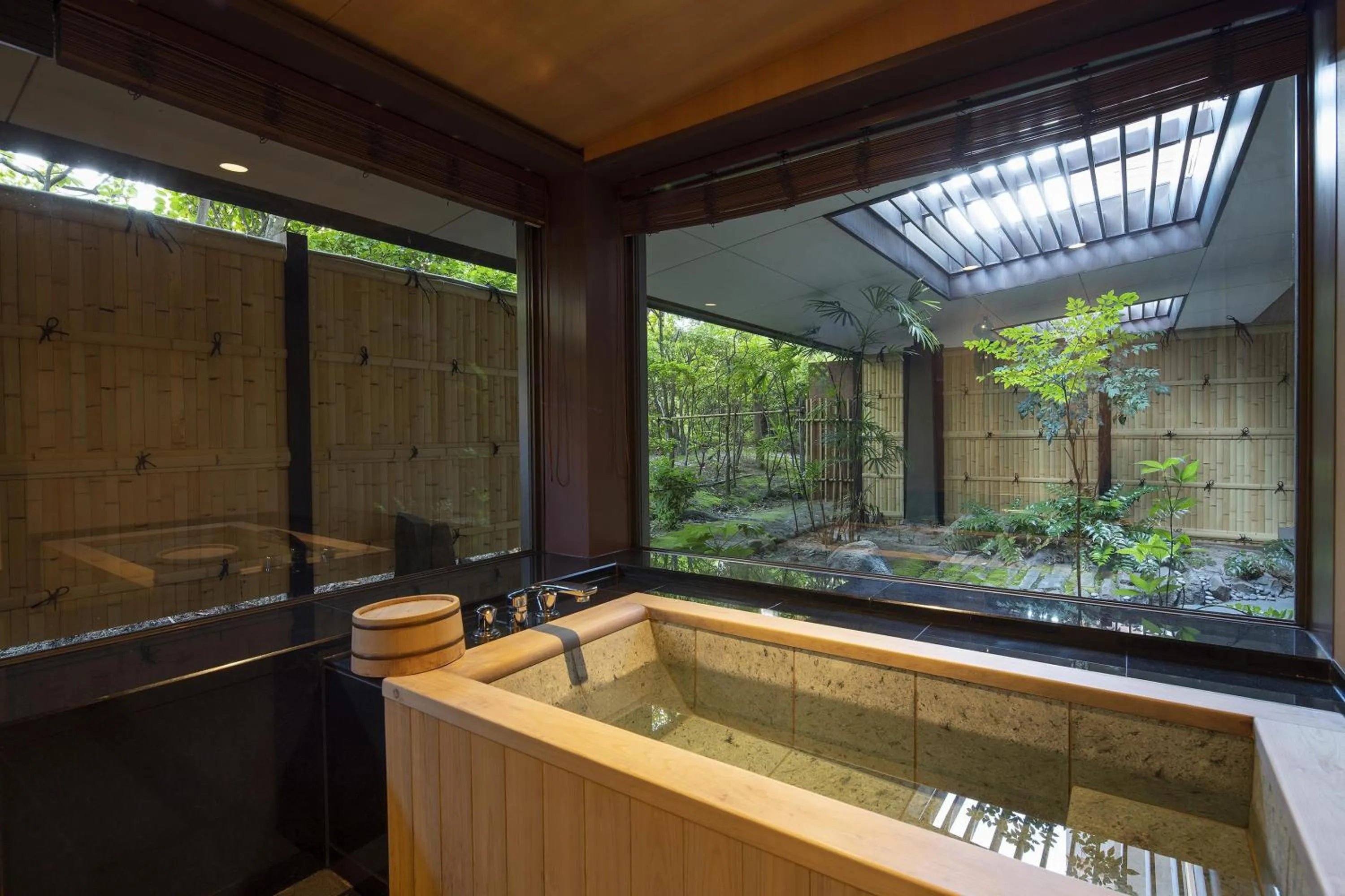 Bathroom in Grand Hyatt Fukuoka