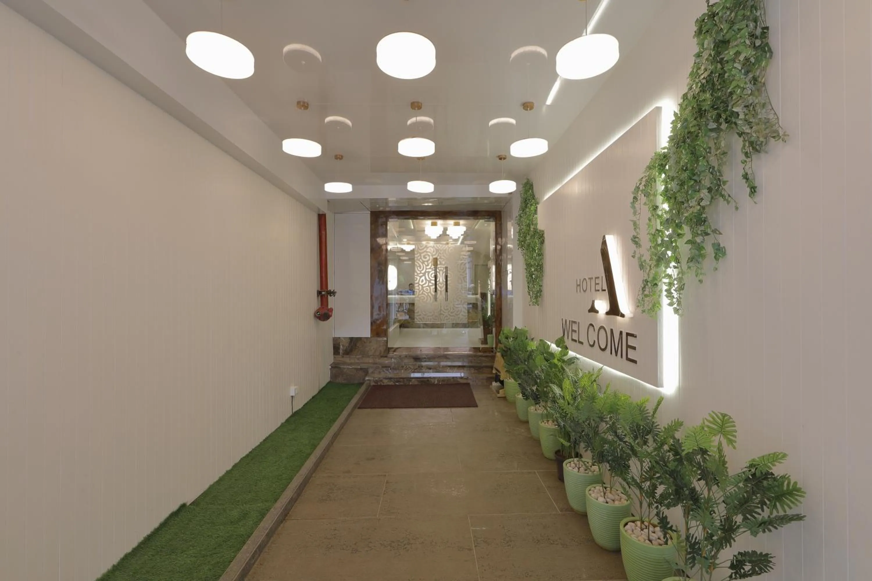 Facade/entrance in Hotel Ariana Residency