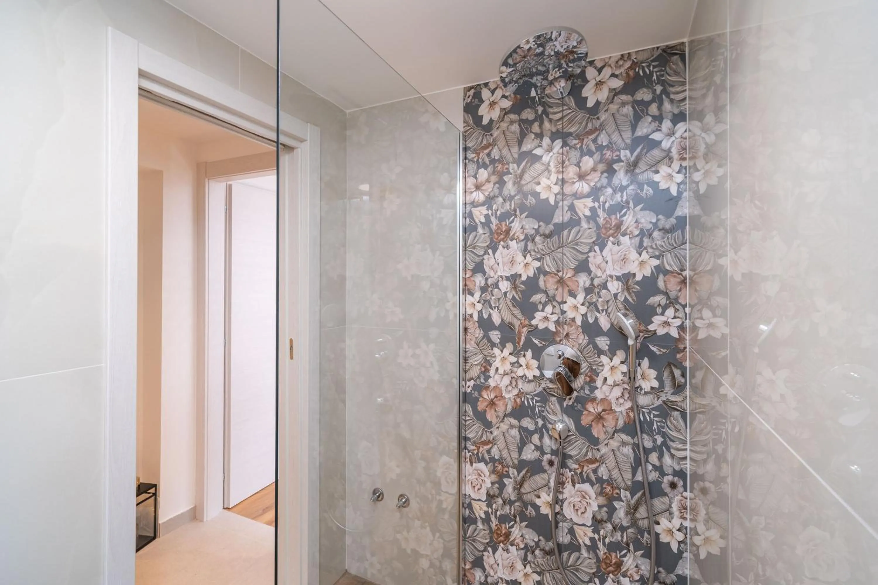 Bathroom in Villa Aura - Comfort double room