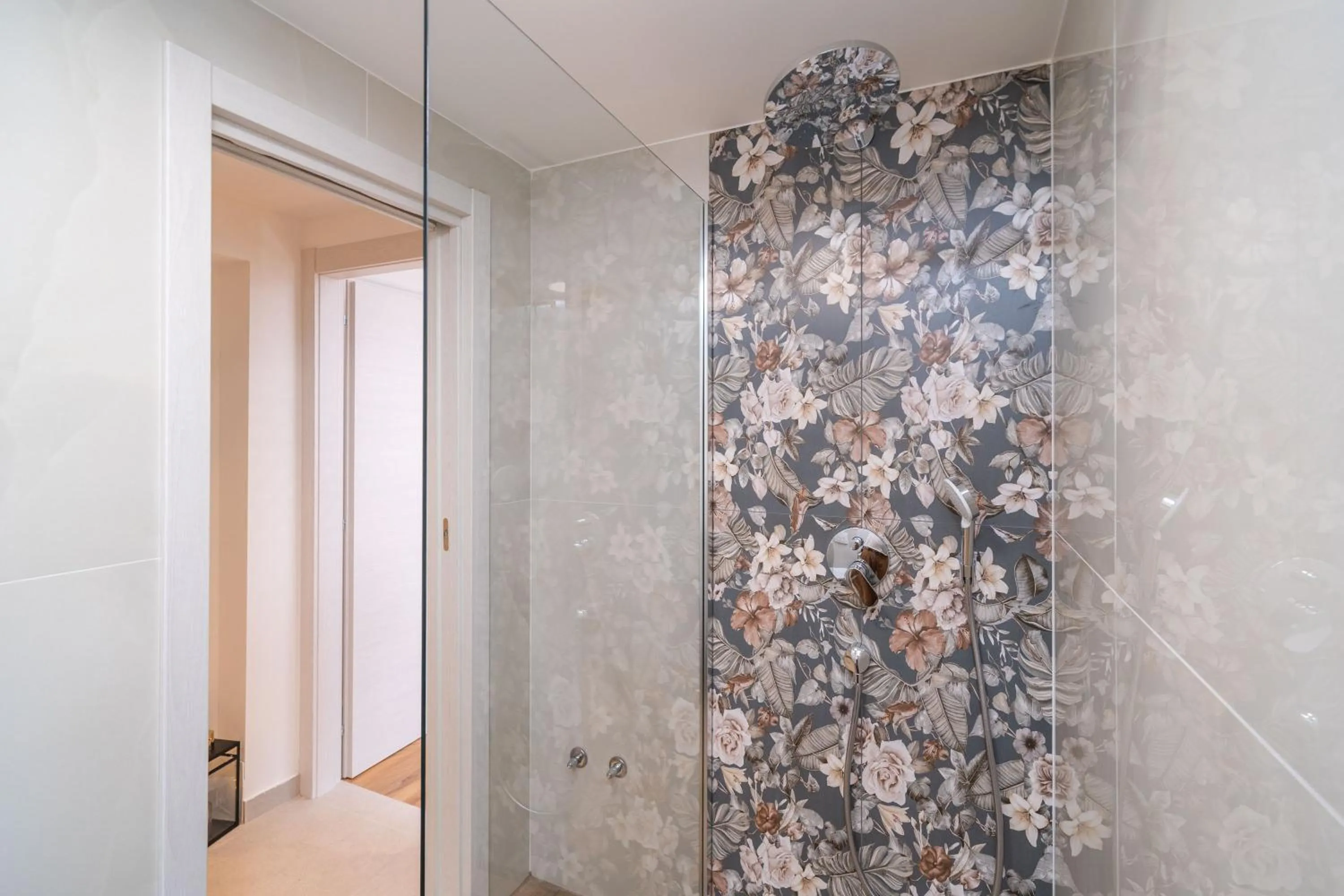 Bathroom in Villa Aura - Comfort double room