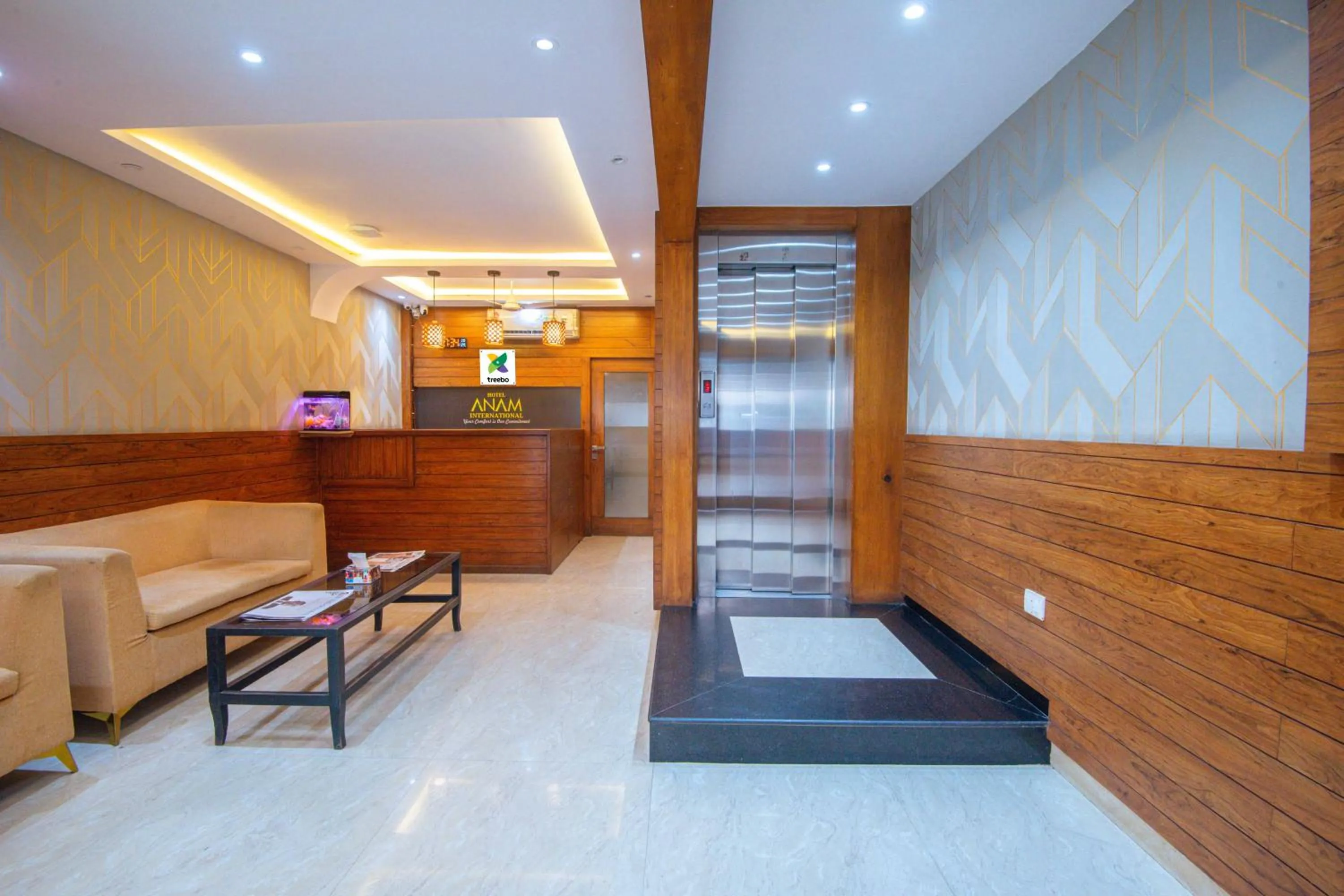 Lobby or reception in Treebo Anam International