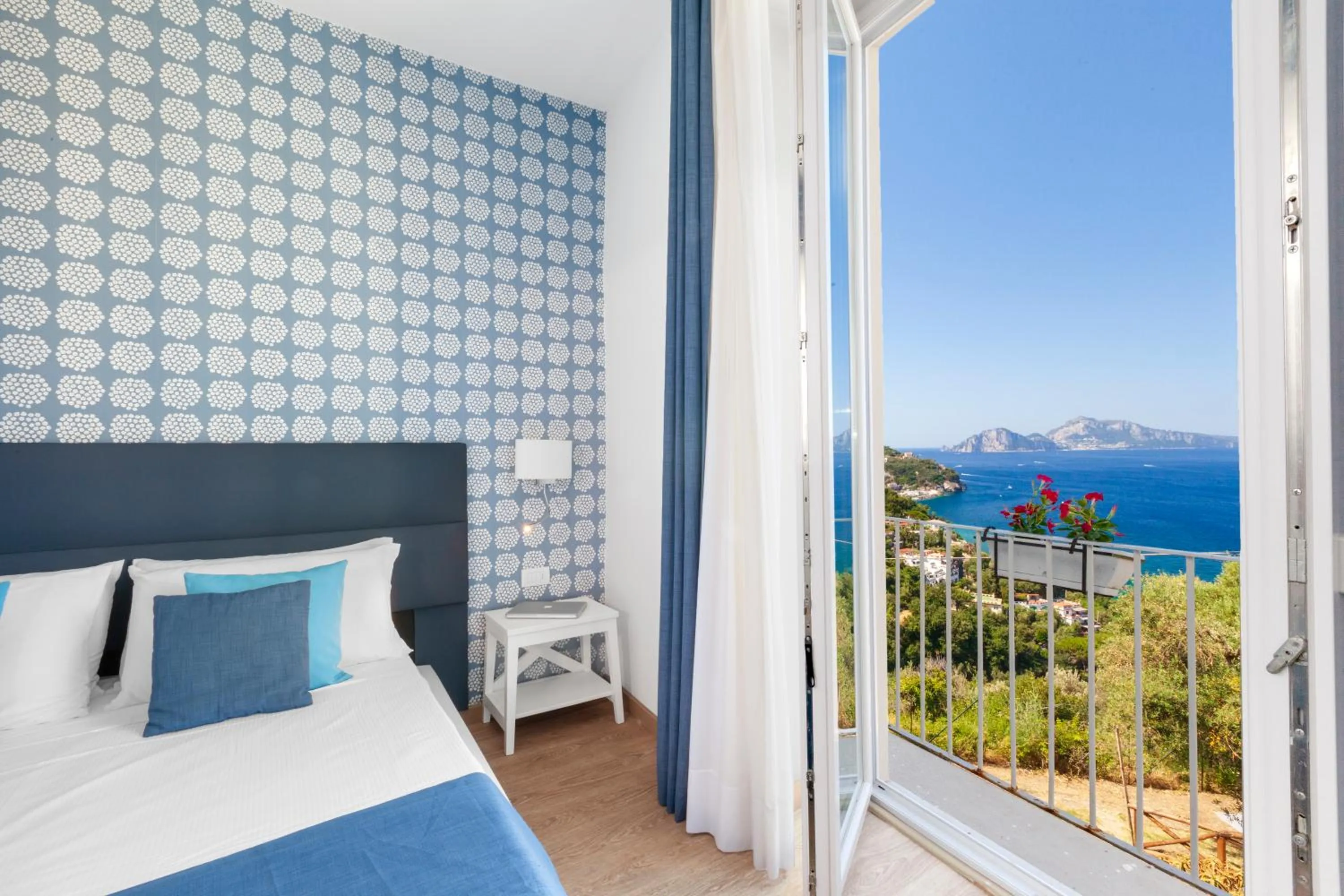 Sea view, Bed in Hotel Vista di Capri