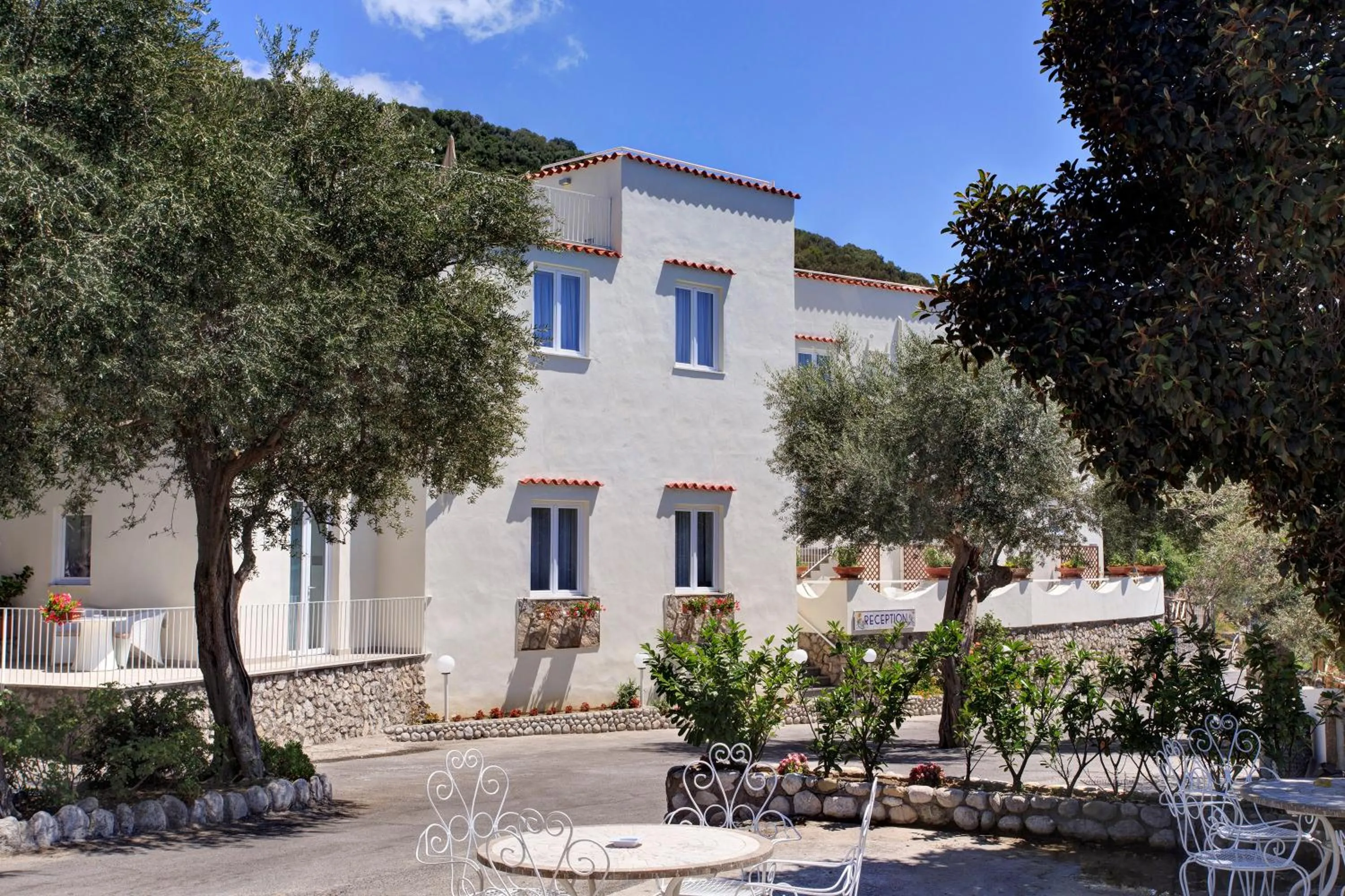 Property building in Hotel Vista di Capri