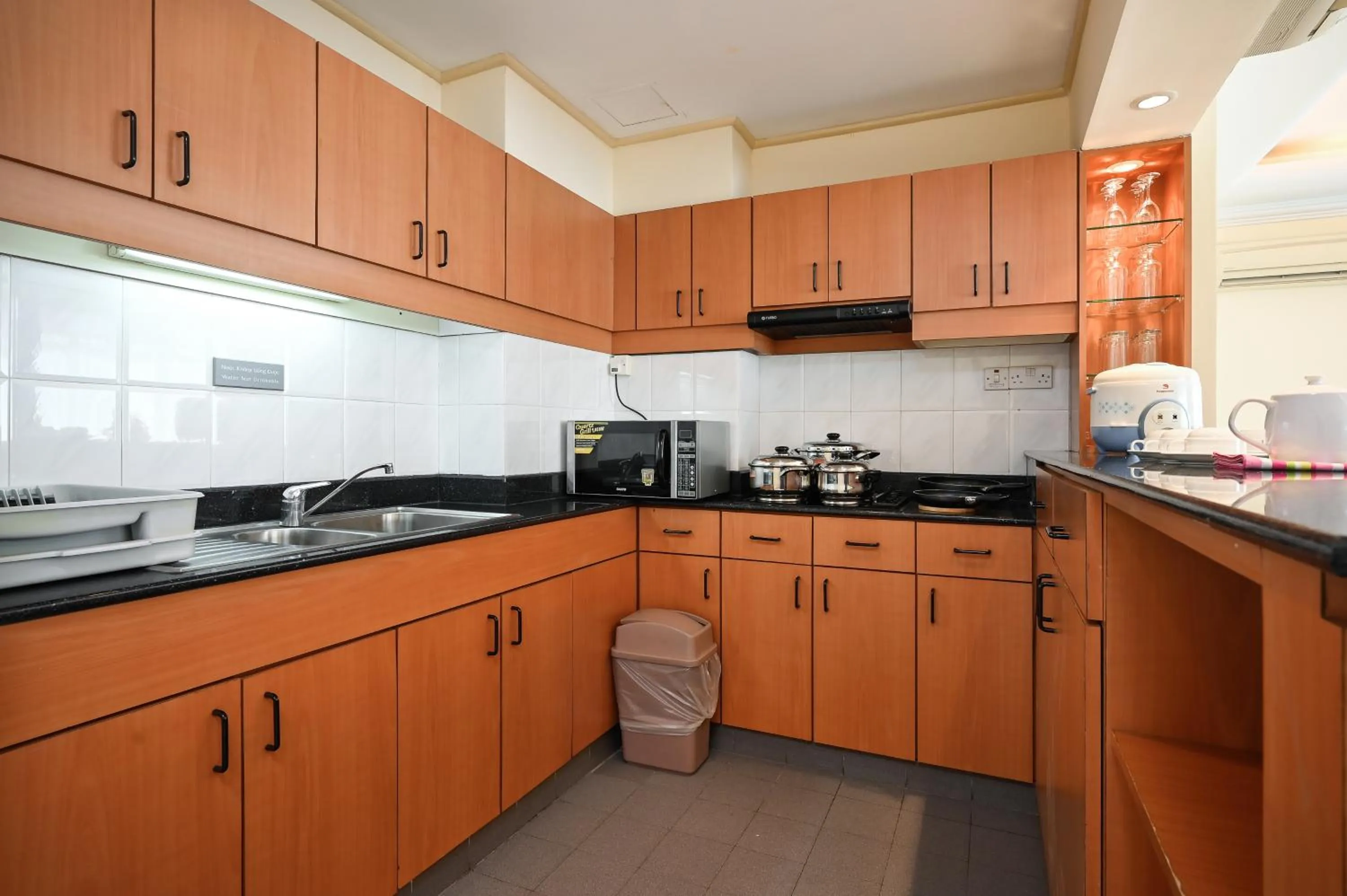 stove in Cityview Serviced Apartment & Hotel Ho Chi Minh City