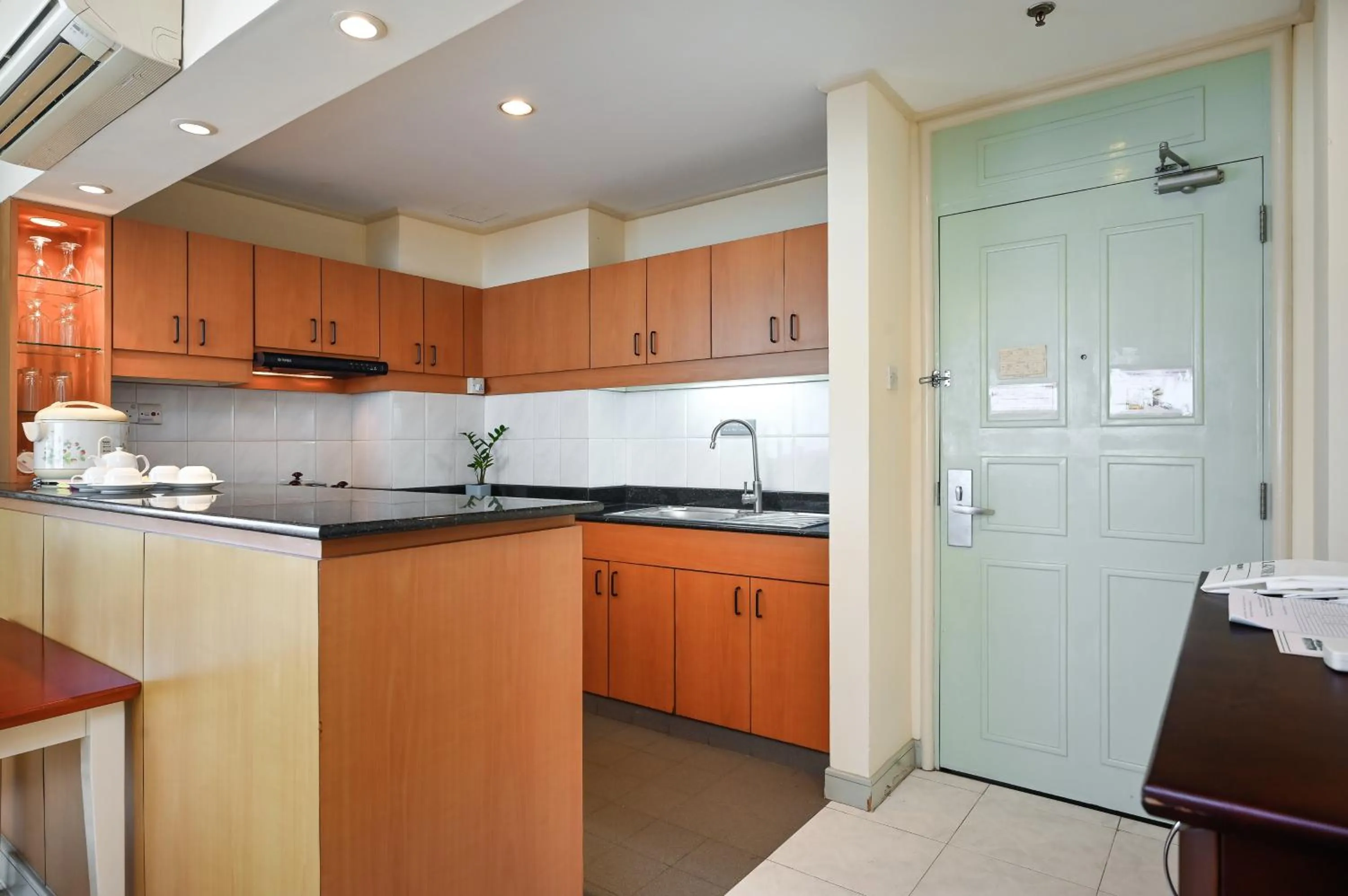 stove in Cityview Serviced Apartment & Hotel Ho Chi Minh City