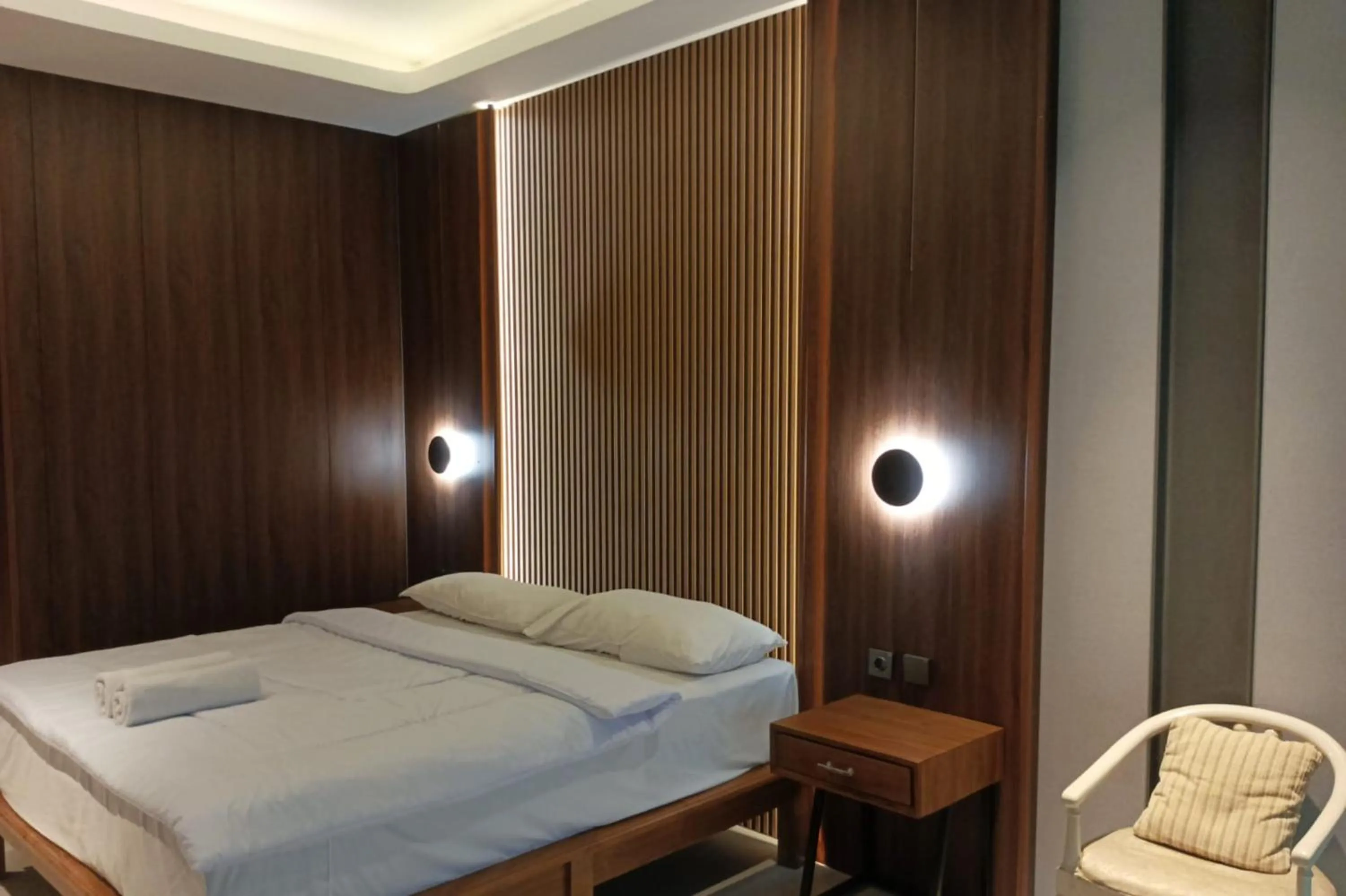 Bed in The Village Resort Bogor Powered by Archipelago