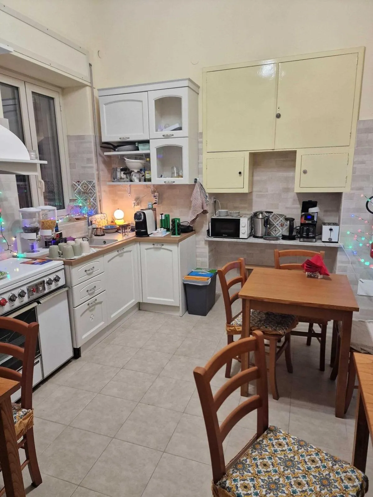 Coffee/tea facilities in Althea Etna Garden