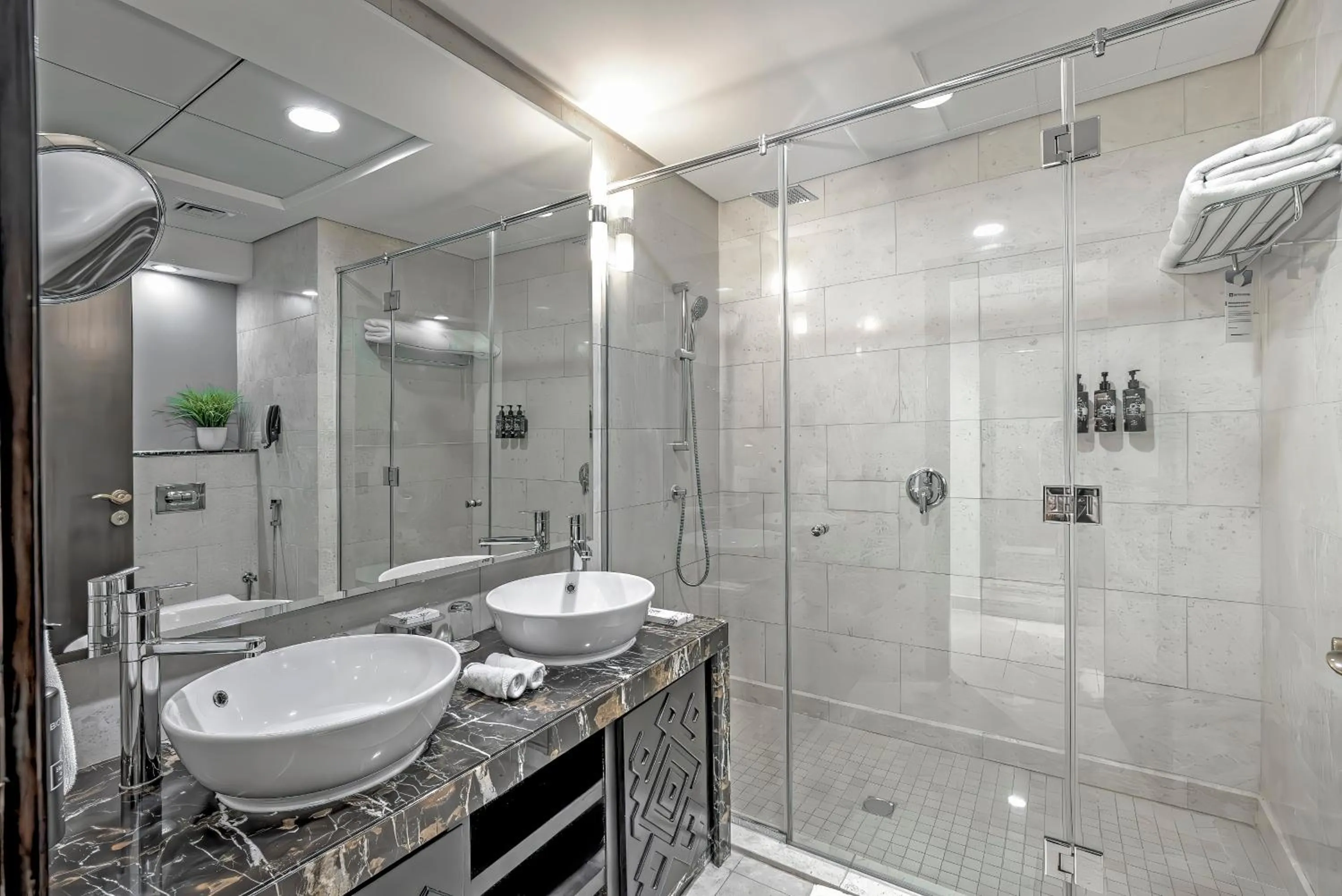 Shower in Wyndham Residences The Palm