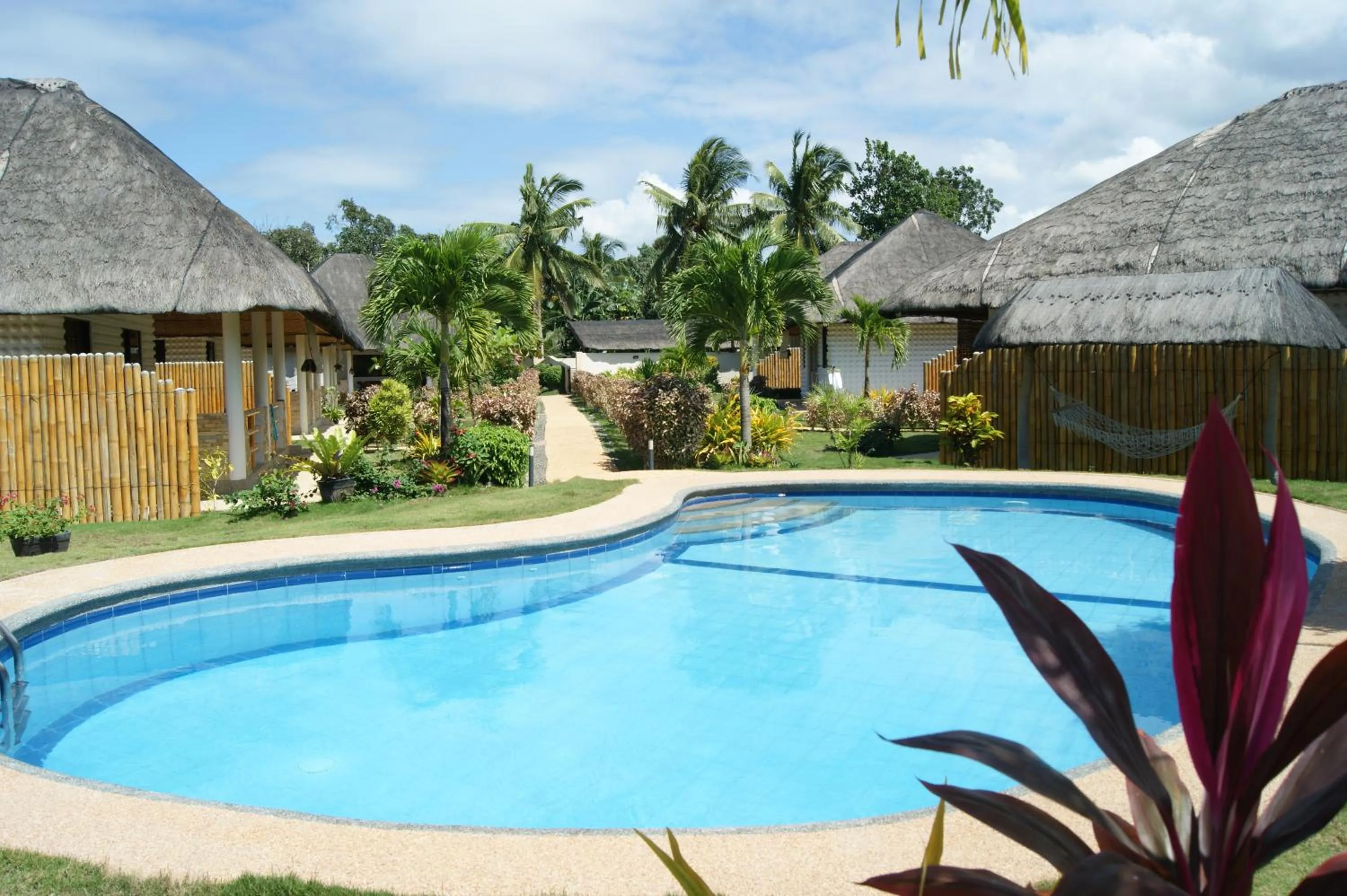 Swimming pool in Panglao Homes Resort & Villas
