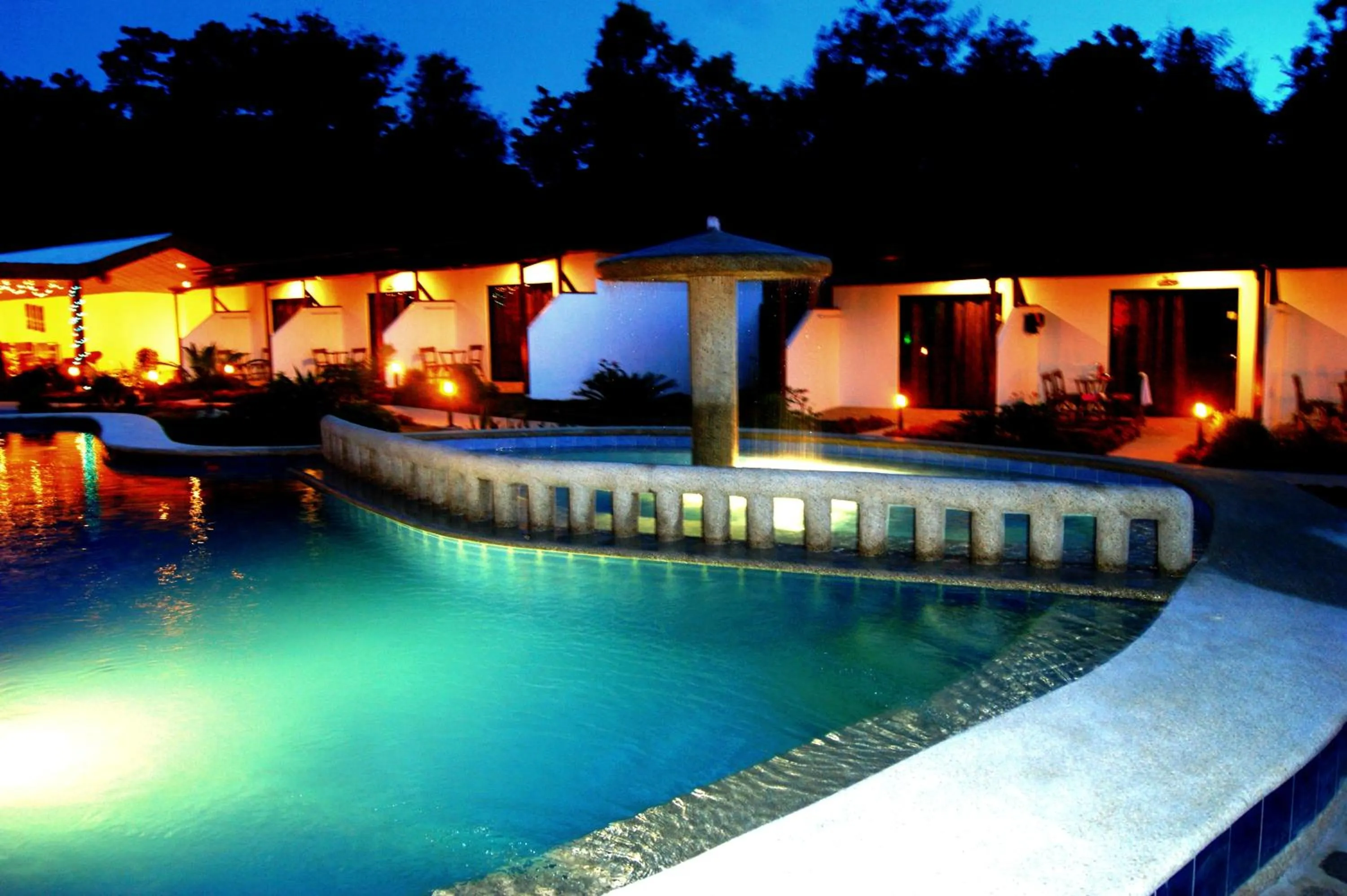 Swimming pool in Panglao Homes Resort & Villas