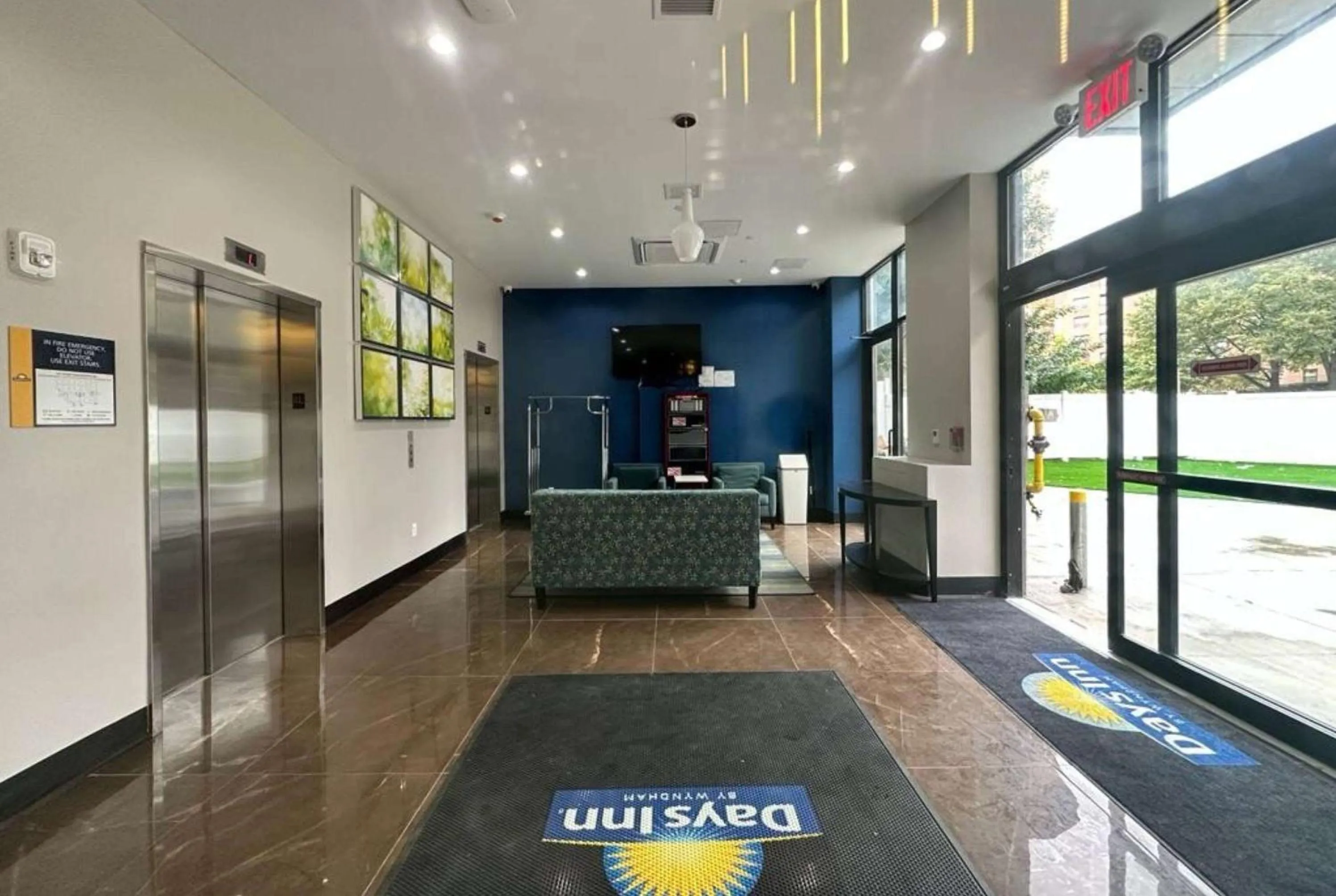 Photo of the whole room in Days Inn by Wyndham Brooklyn Eastern Parkway